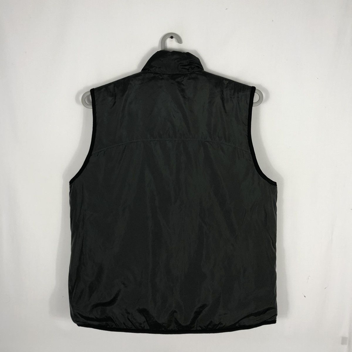 Japanese Brand × Uniqlo × Vintage Rare Japanese Brand Uniqlo Reversible Outdoor Vests Size US L / EU 52-54 / 3 - 14 Thumbnail