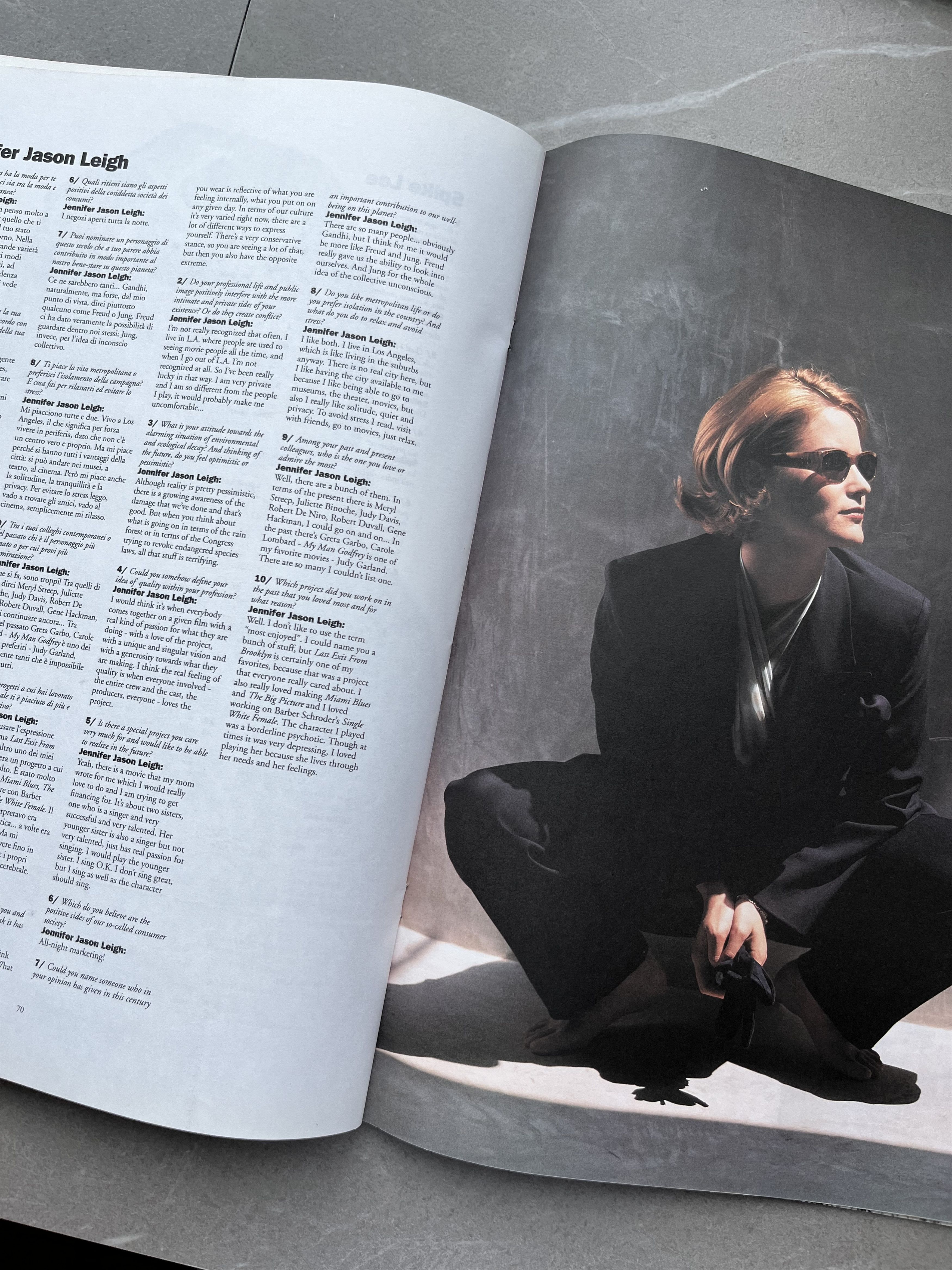 Emporio Armani Rare Emporio Armani 1992/93 Catalog Magazine Giorgio Armani Size ONE SIZE - 23 Thumbnail