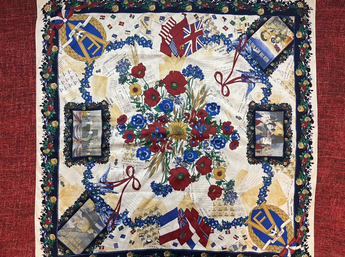 Vintage World War 2 archival silk scarf Size ONE SIZE - 1 Thumbnail