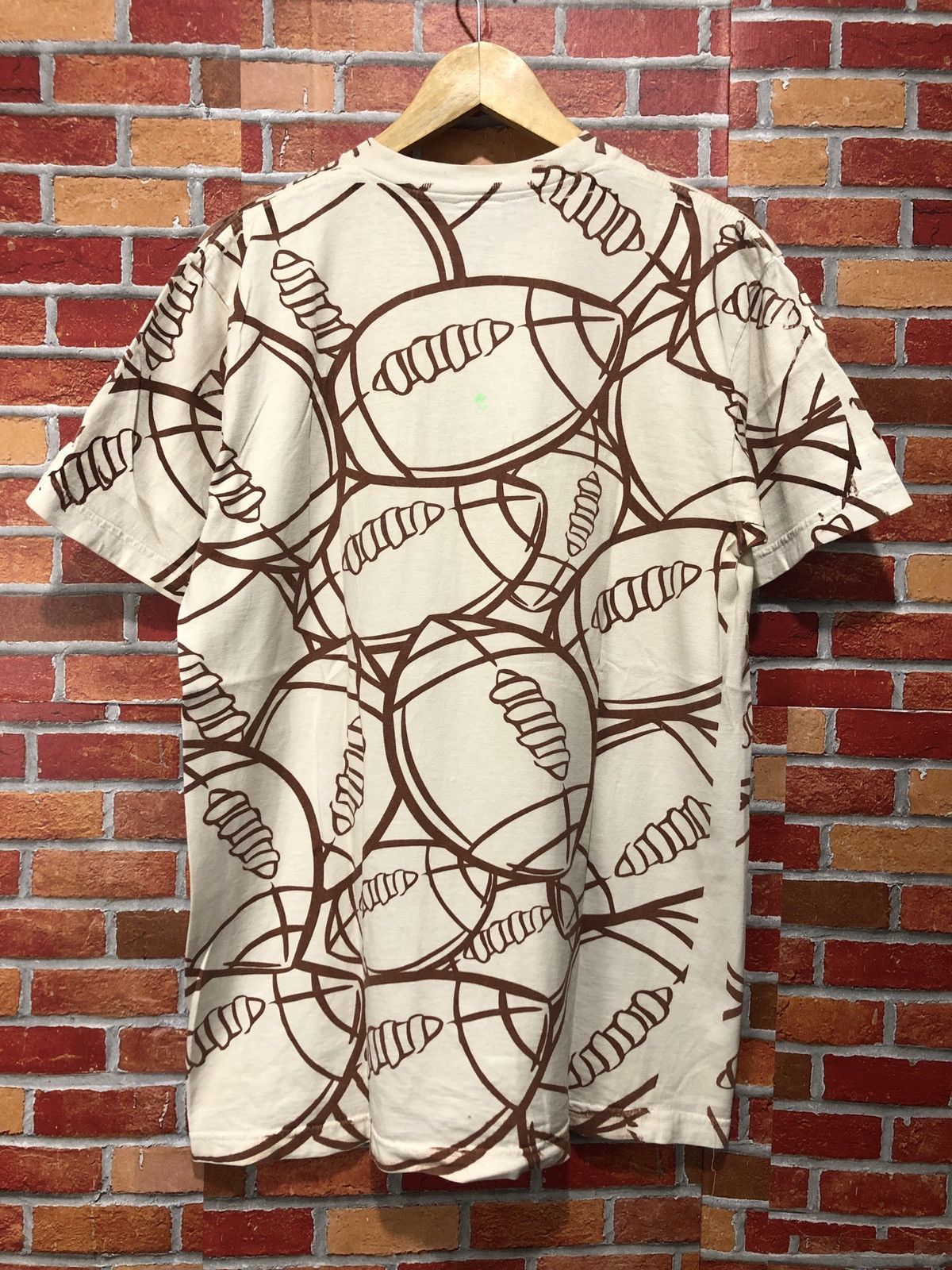Disney Vintage Mickey Mouse All Over Print T-Shirt Size US M / EU 48-50 / 2 - 2 Thumbnail