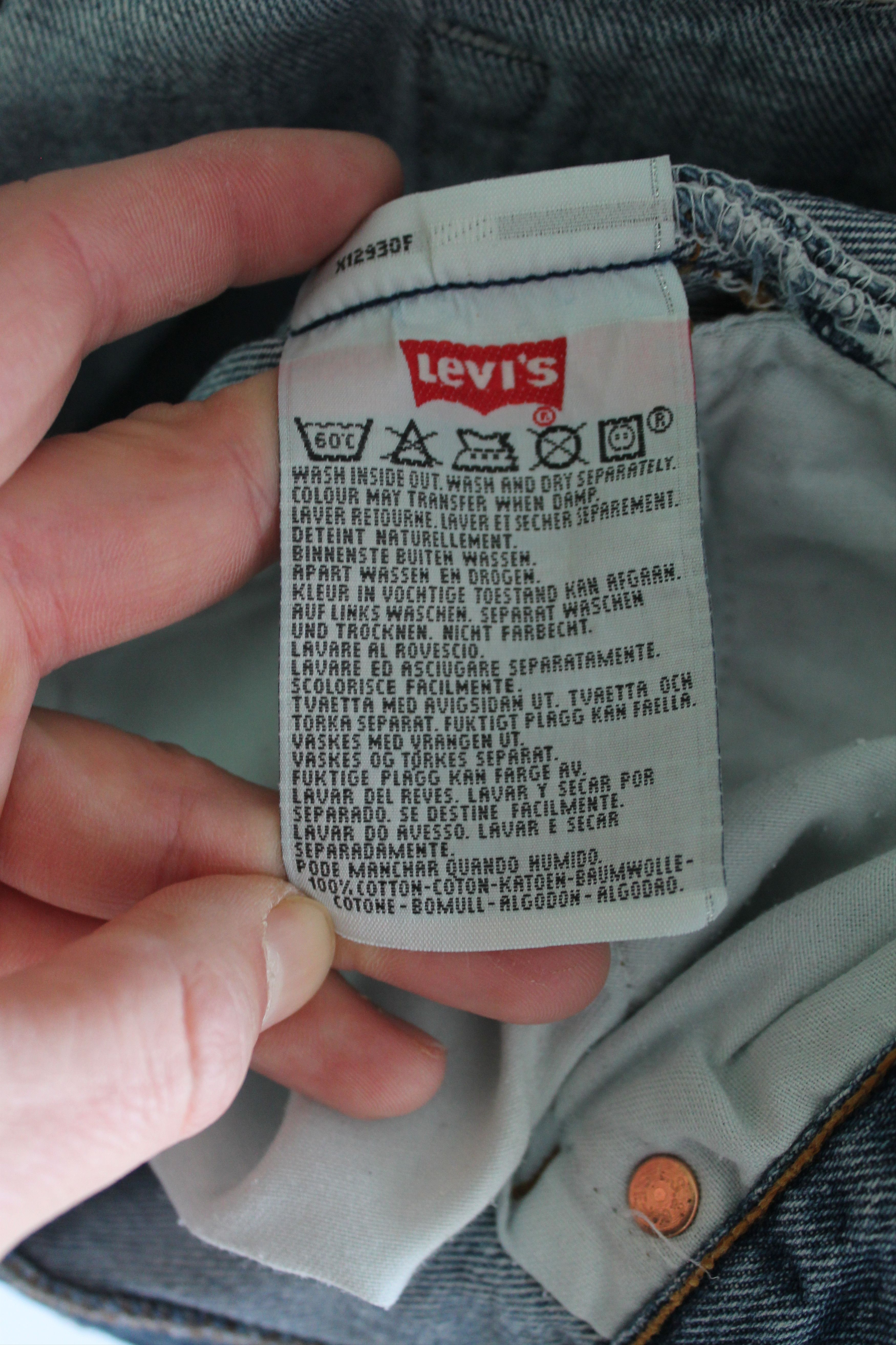 Levi's Vintage Clothing 90's Levi's 501 Vintage washed blue denim pants Red Tab Size US 35 - 9 Thumbnail