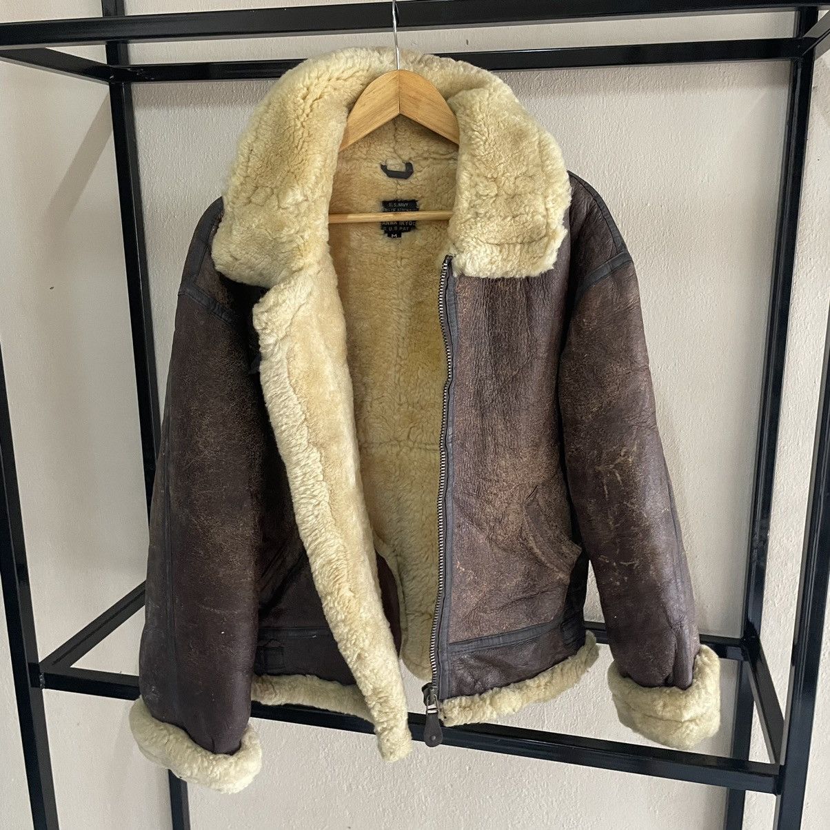 Other 💥 VINTAGE B3 US MILITARY SHEEPSKIN LEATHER JACKET Size US M / EU 48-50 / 2 - 13 Thumbnail