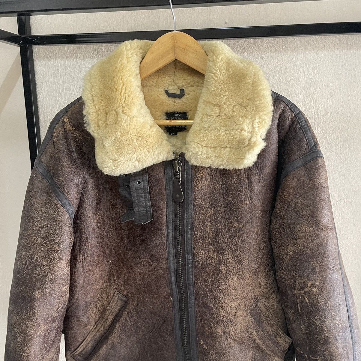 Other 💥 VINTAGE B3 US MILITARY SHEEPSKIN LEATHER JACKET Size US M / EU 48-50 / 2 - 4 Thumbnail