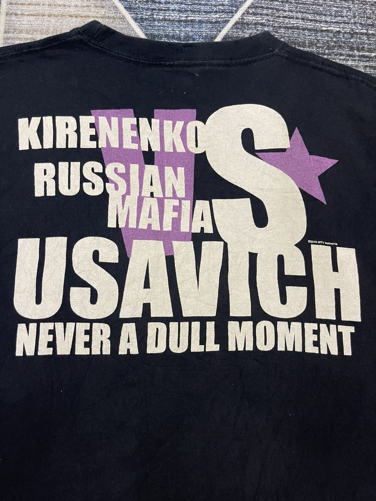 Japanese Brand VINTAGE USAVICH KIRENENKO VS RUSSIAN MAFIA MTV TSHIRT Size US M / EU 48-50 / 2 - 10 Thumbnail