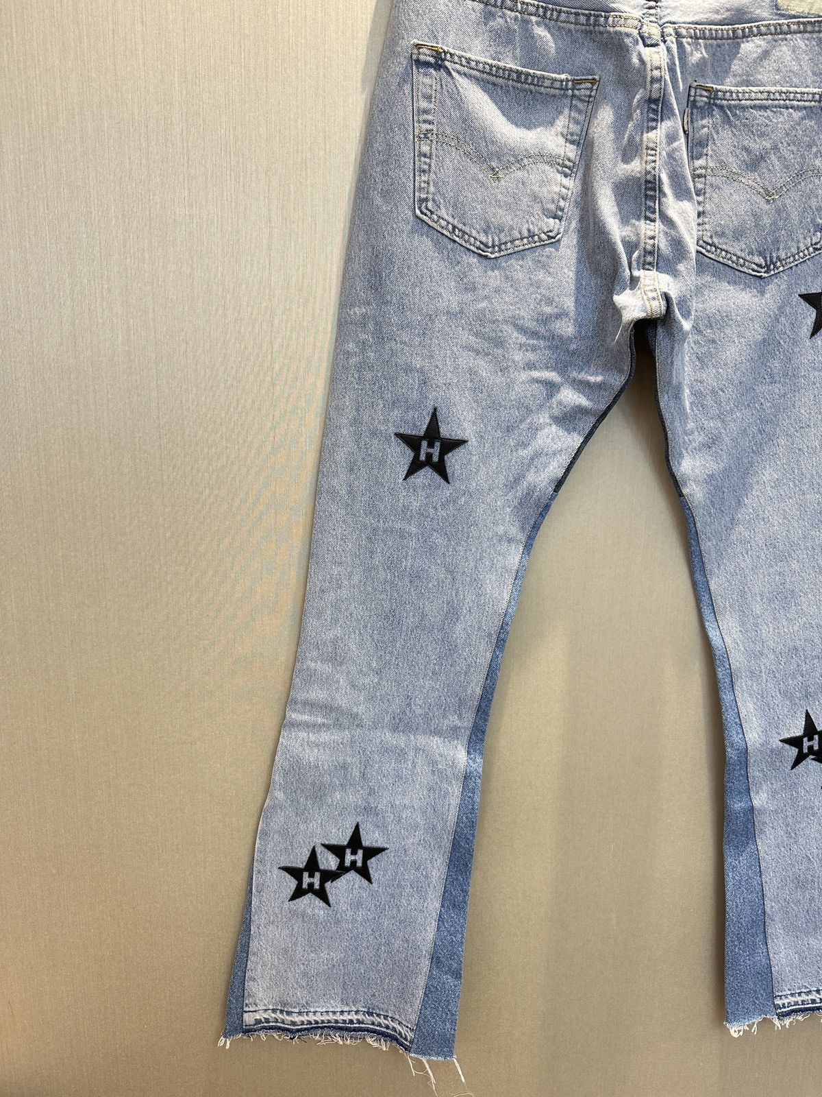 Japanese Brand HUMBLE La Flare Levi’s Jeans With Star Patches Size US 34 / EU 50 - 7 Thumbnail