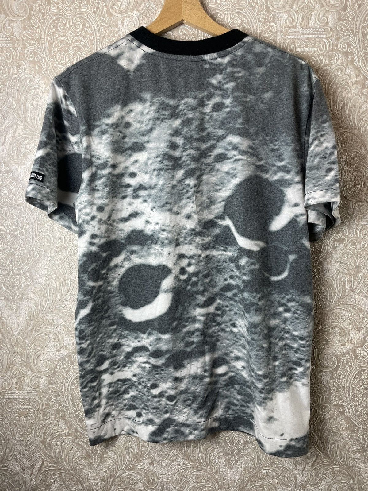 Billionaire Boys Club × Pharrell × Vintage Billionaire Boys Club All Over Print Moon Tee Size US M / EU 48-50 / 2 - 3 Thumbnail