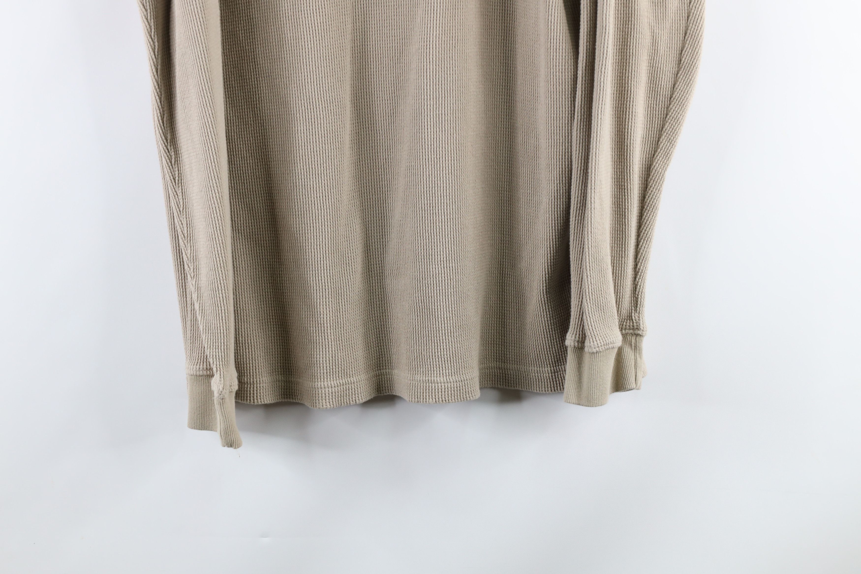 Vintage Vintage Cabelas Thermal Knit Long Sleeve Henley Shirt Beige Size US M / EU 48-50 / 2 - 7 Preview