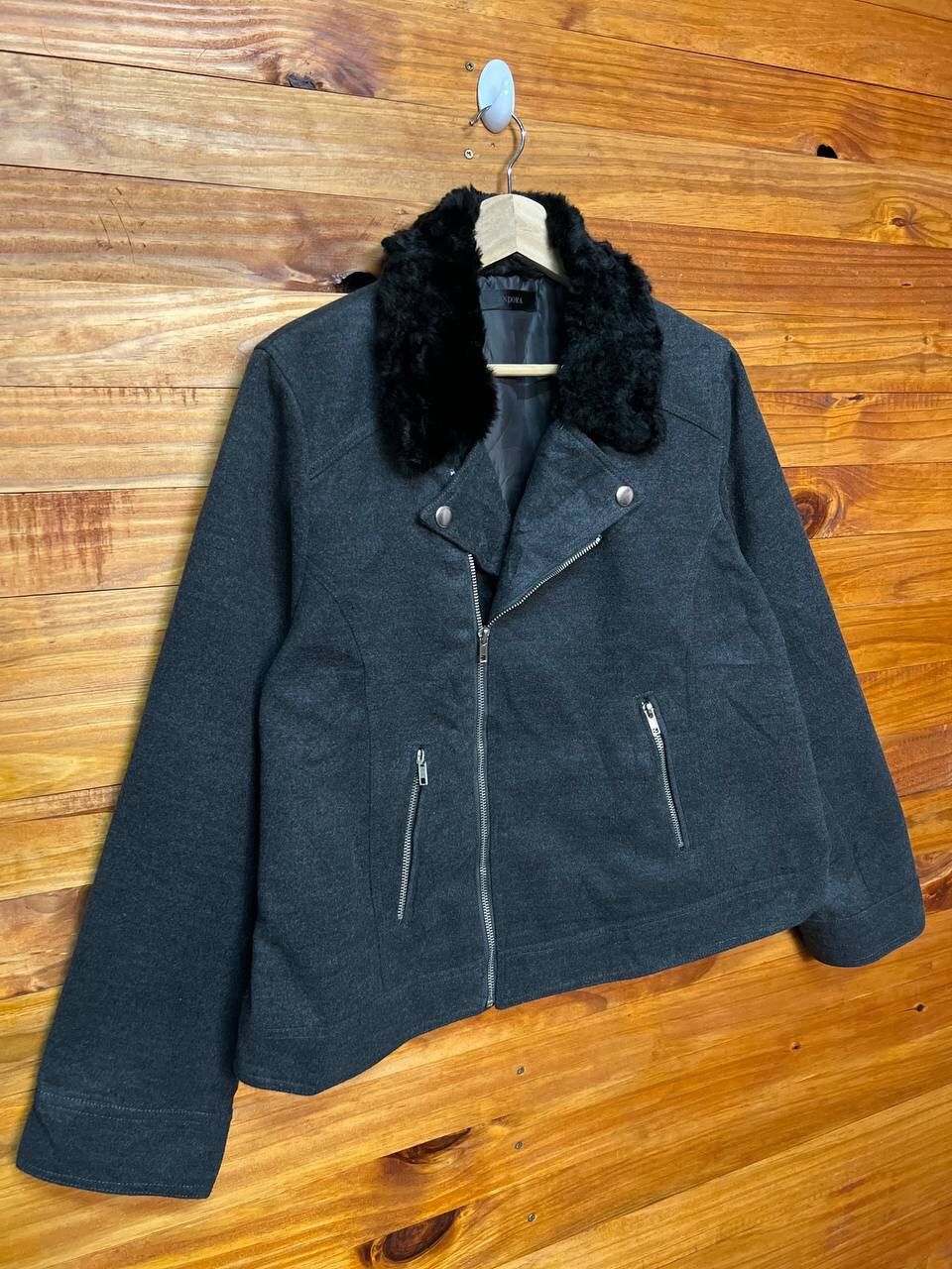 Japanese Brand PENDORA DOUBLEBREAST WOOL FUR COLLAR JACKET Size US L / EU 52-54 / 3 - 2 Thumbnail