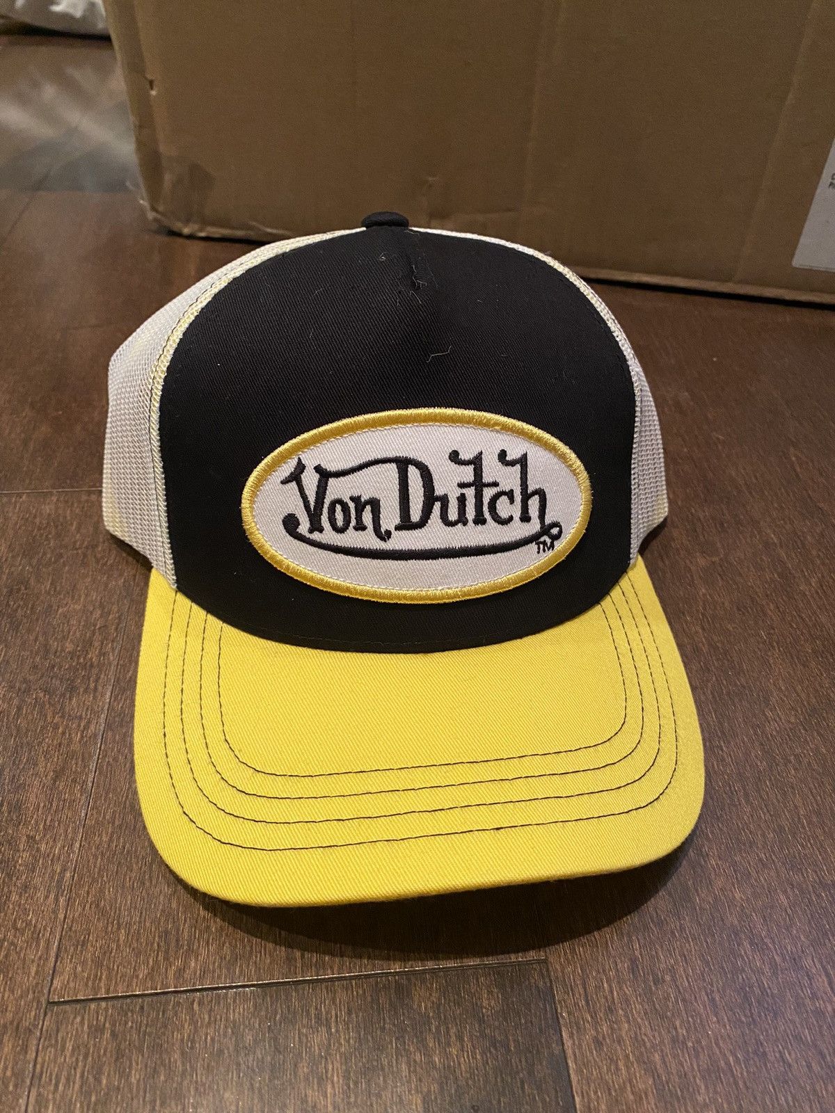 Von Dutch Von Dutch Black and Yellow Hat Size ONE SIZE - 1 Thumbnail