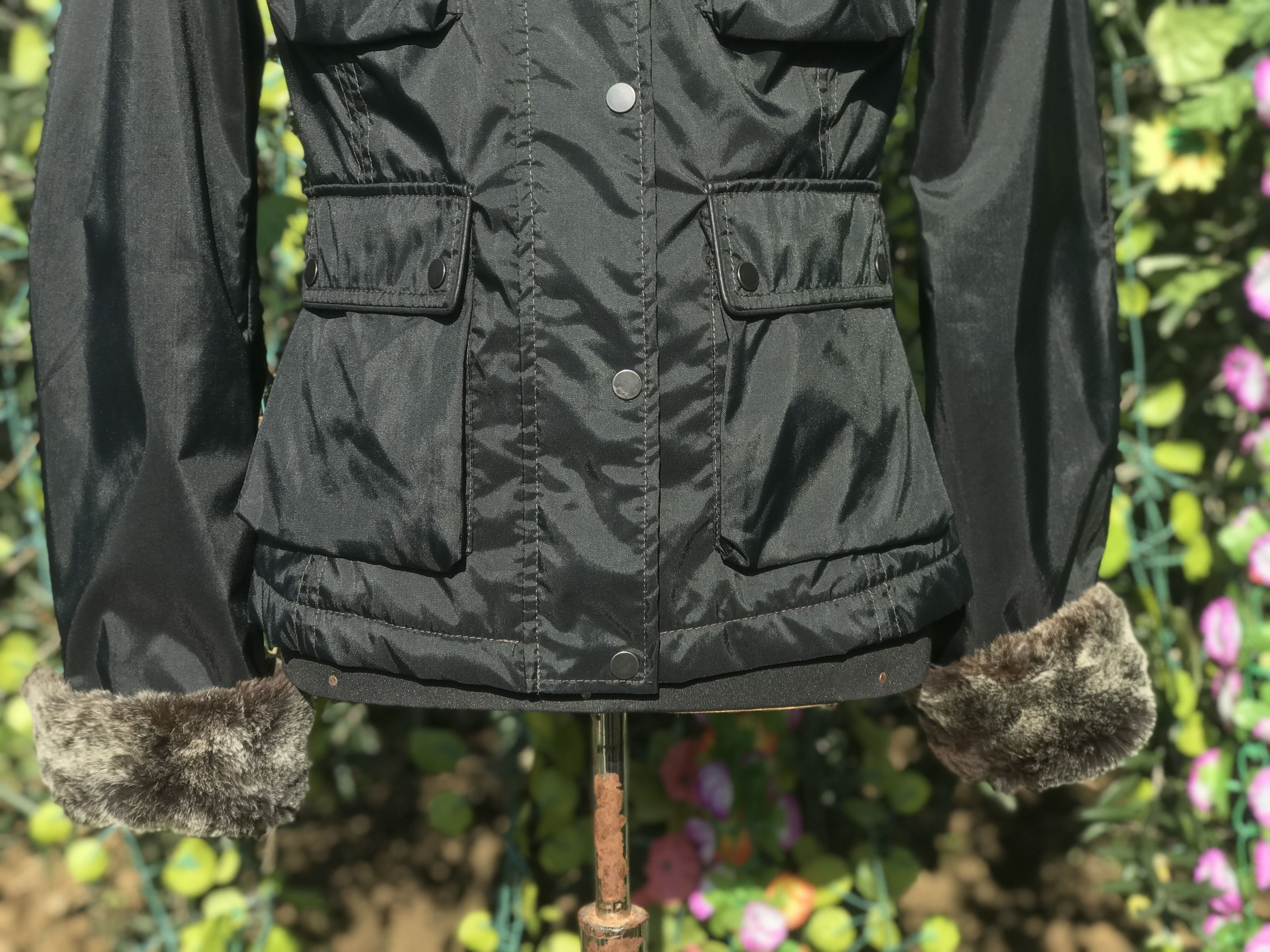 Belstaff BELSTAFF Gold Label Short Fur Slim Light Jacket Size 46 M L Size L / US 10 / IT 46 - 6 Thumbnail