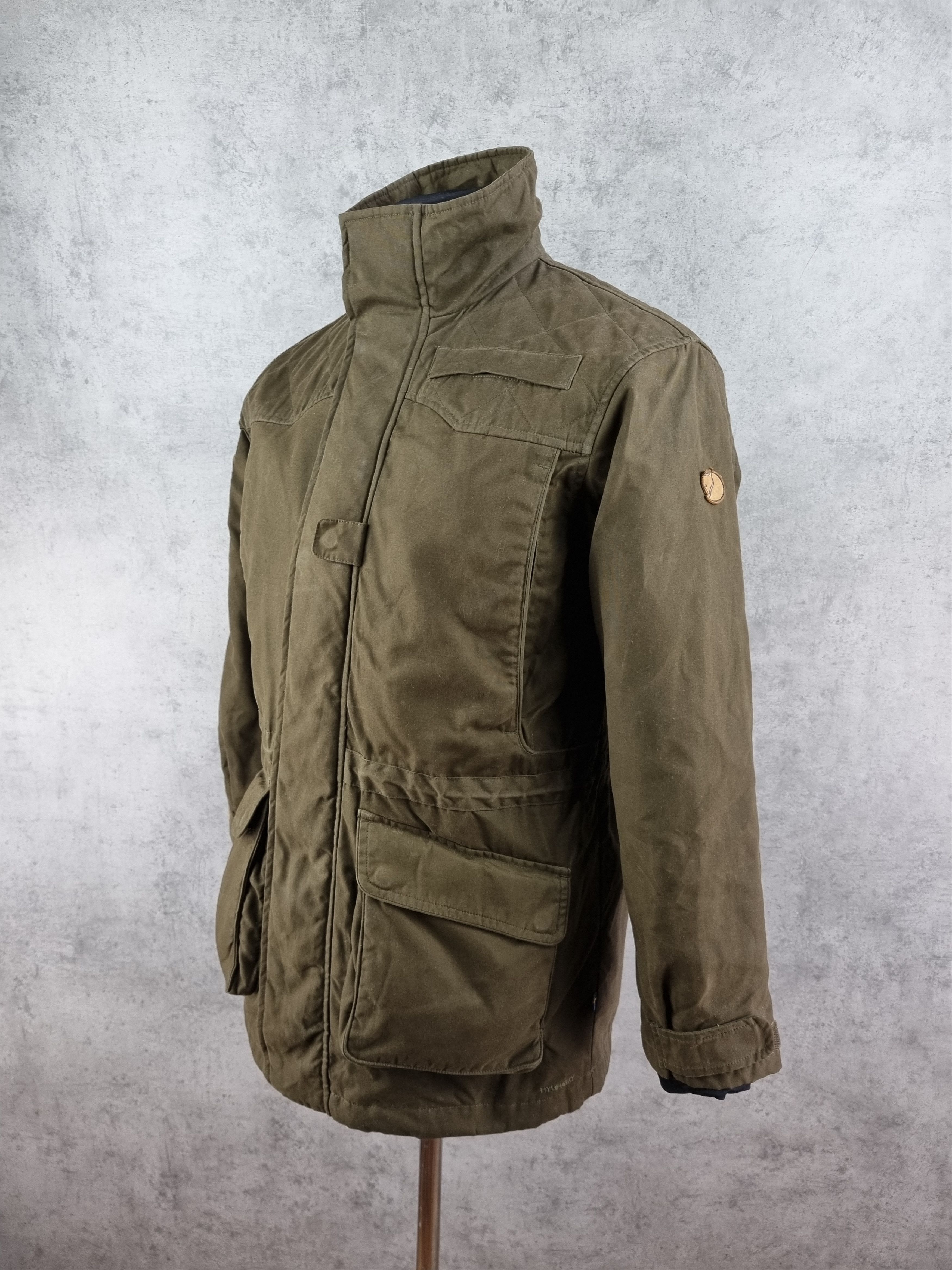 Fjallraven Fjallraven G-1000 Waxed Cargo Jacket Size US L / EU 52-54 / 3 - 7 Thumbnail