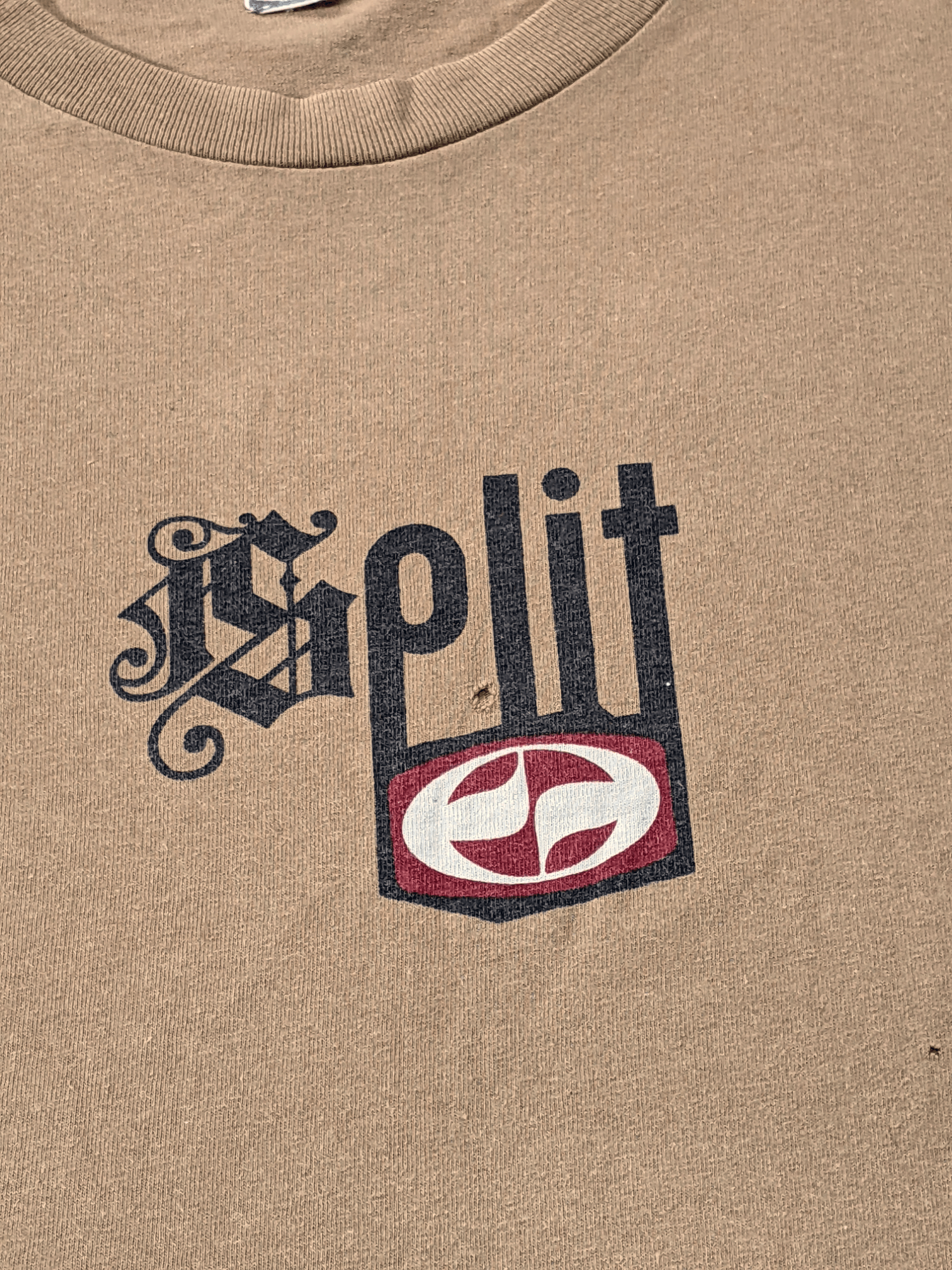 Santa Cruz Skateboards × Split × Vintage Vintage 90s Split Skateboards Logo T shirt Size US XL / EU 56 / 4 - 8 Thumbnail