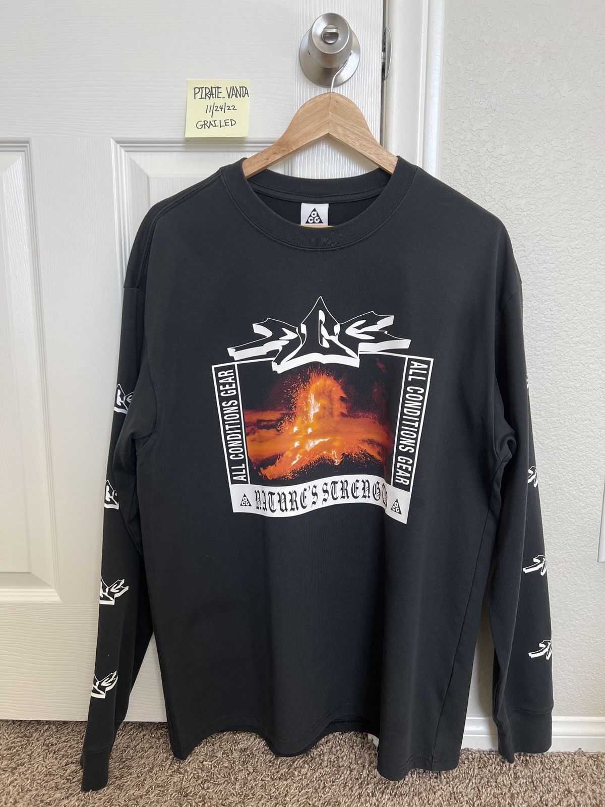 nike acg volcano shirt