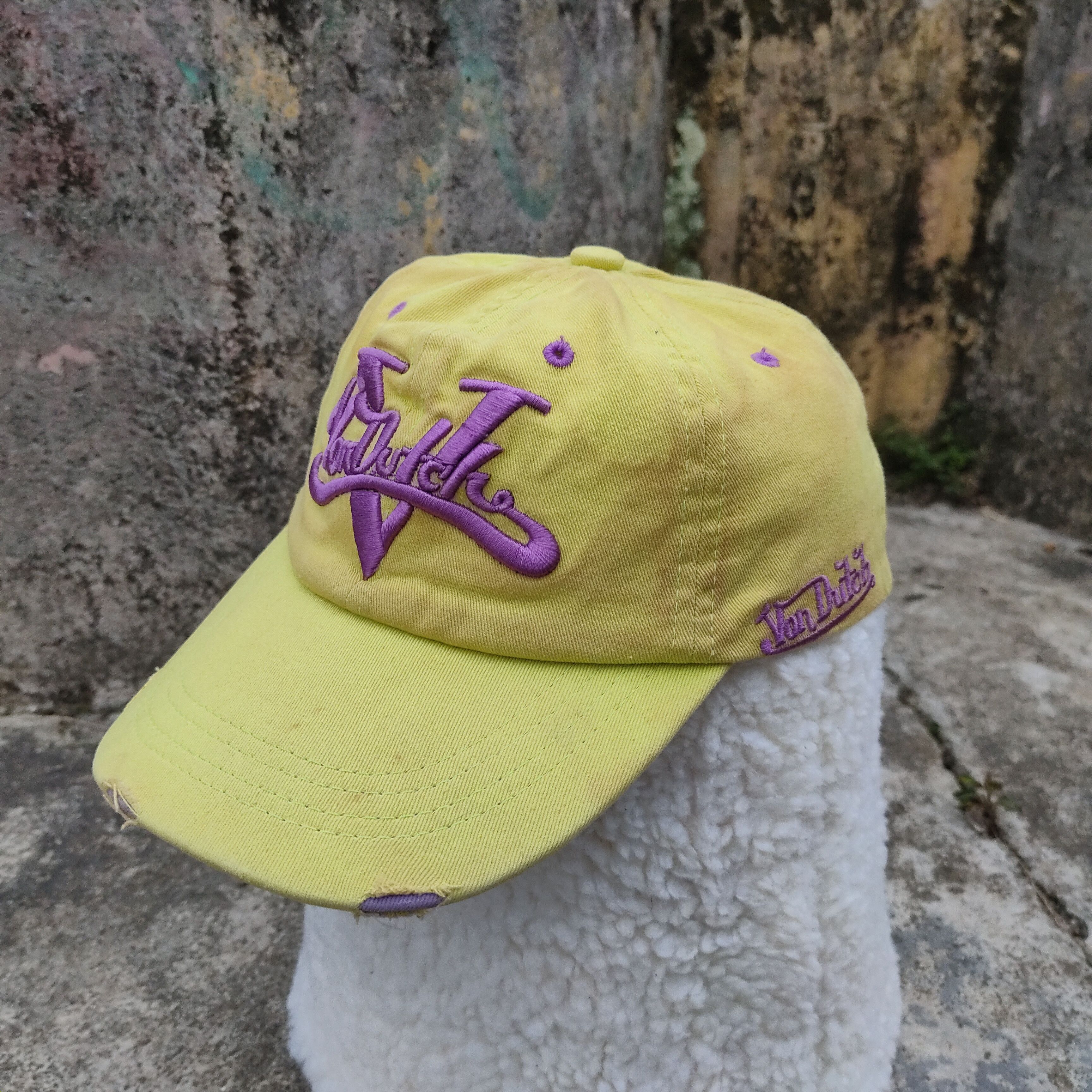 Von Dutch Vintage VON DUTCH Embroidery Cap Yellow Distressed Size ONE SIZE - 1 Thumbnail