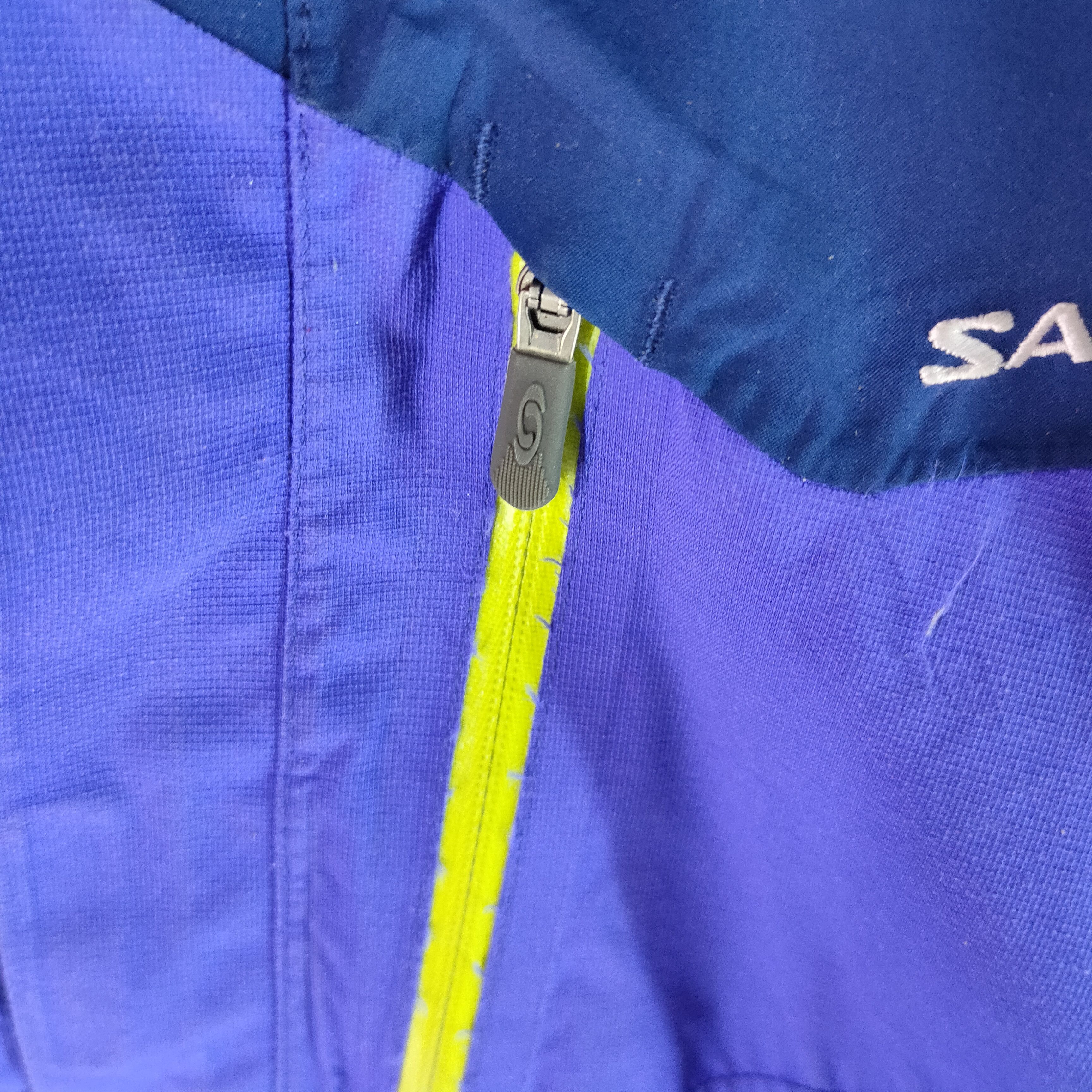 Salomon SALOMON WATERPROOF Multicolor Hoodie Outdoor Jacket Size US S / EU 44-46 / 1 - 3 Thumbnail