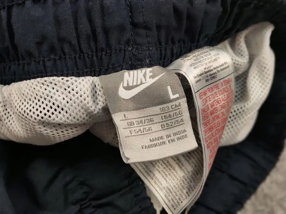Nike Vintage Nike Swoosh Track DarkBlue Jogger Pants Travis Scott Size US 34 / EU 50 - 10 Thumbnail