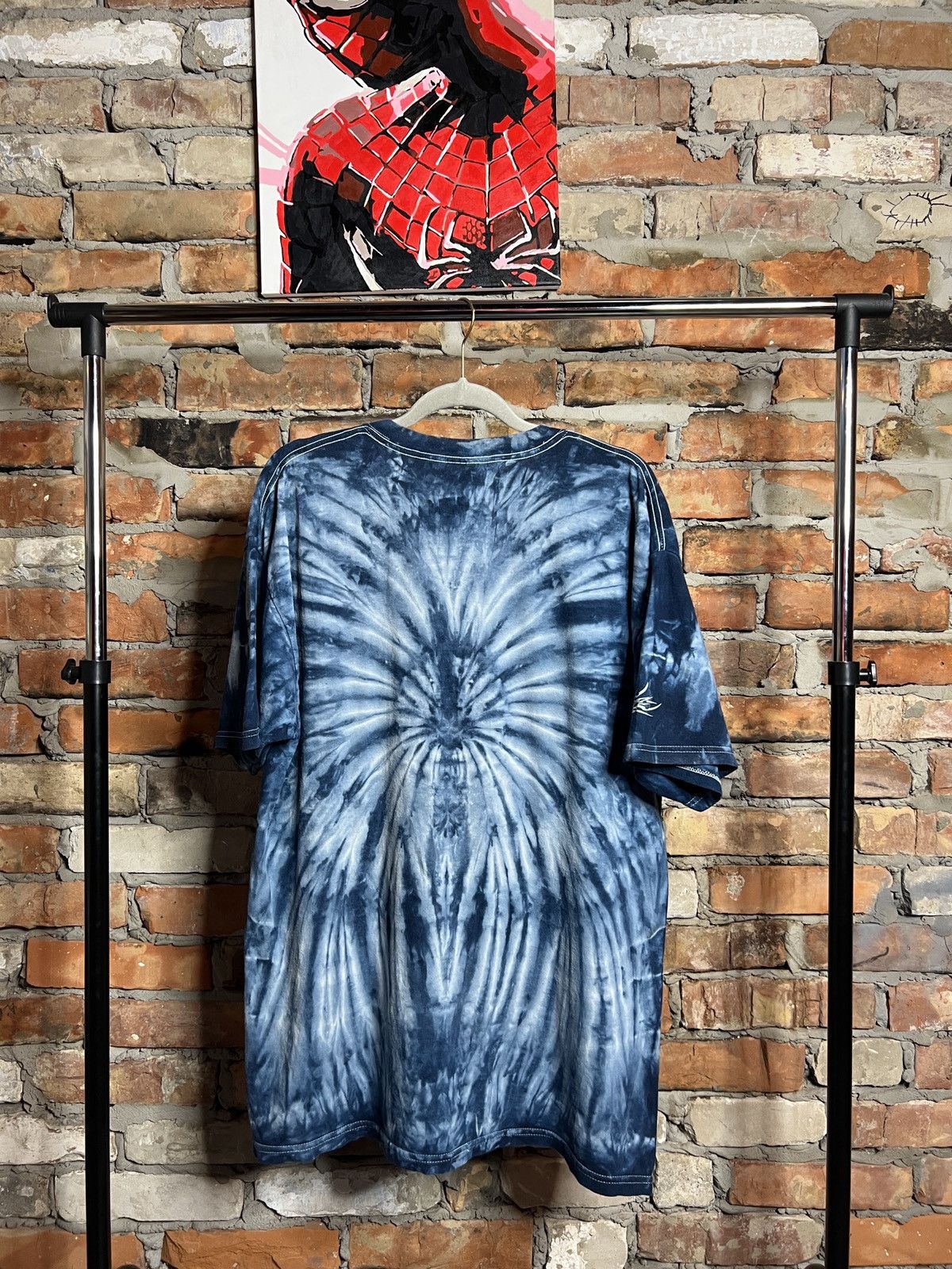 Vintage Vintage y2k Dragon blue white Graphic T Shirt 90s Size US XL / EU 56 / 4 - 2 Thumbnail