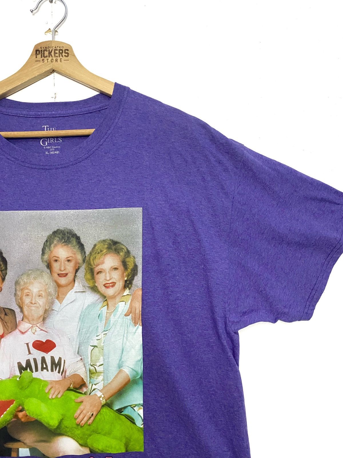 Vintage Vintage Movie Sitcom The Golden Girls Tee Crewneck XLarge Size US XL / EU 56 / 4 - 4 Thumbnail