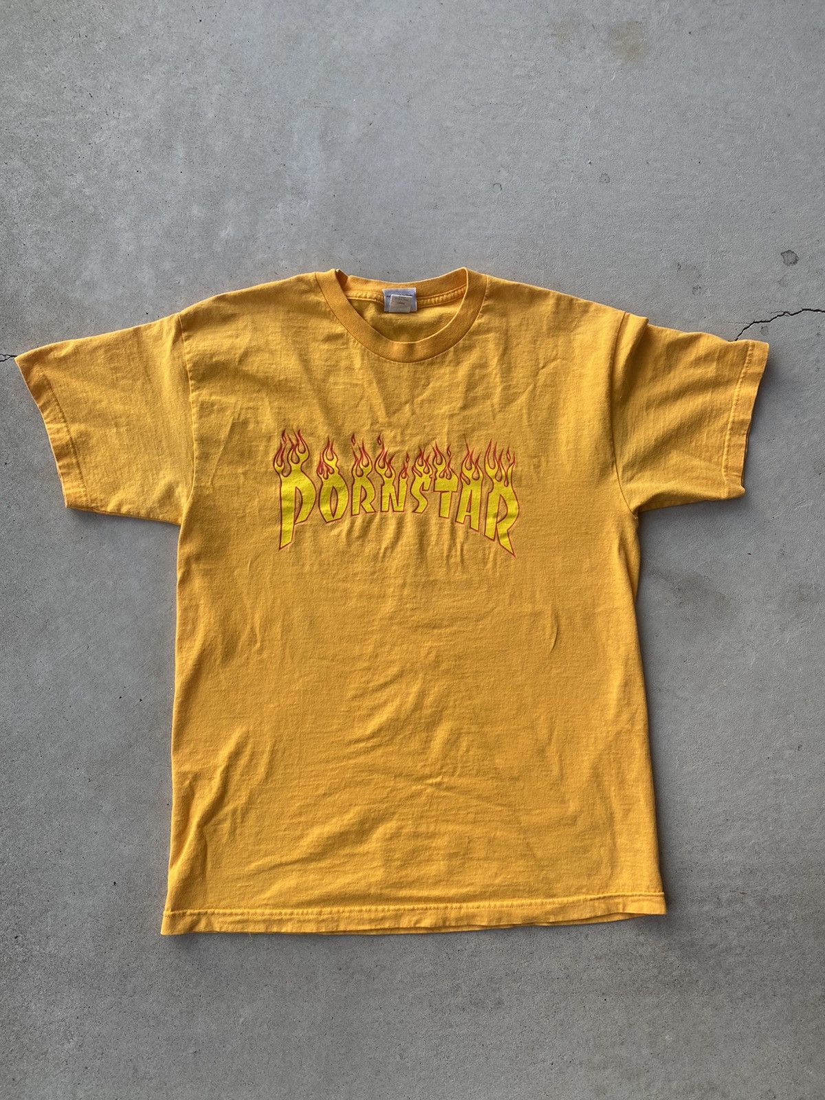 Hook-Ups Vintage porn star skateboards flame logo blind skate 90s y2k Size US L / EU 52-54 / 3 - 1 Thumbnail