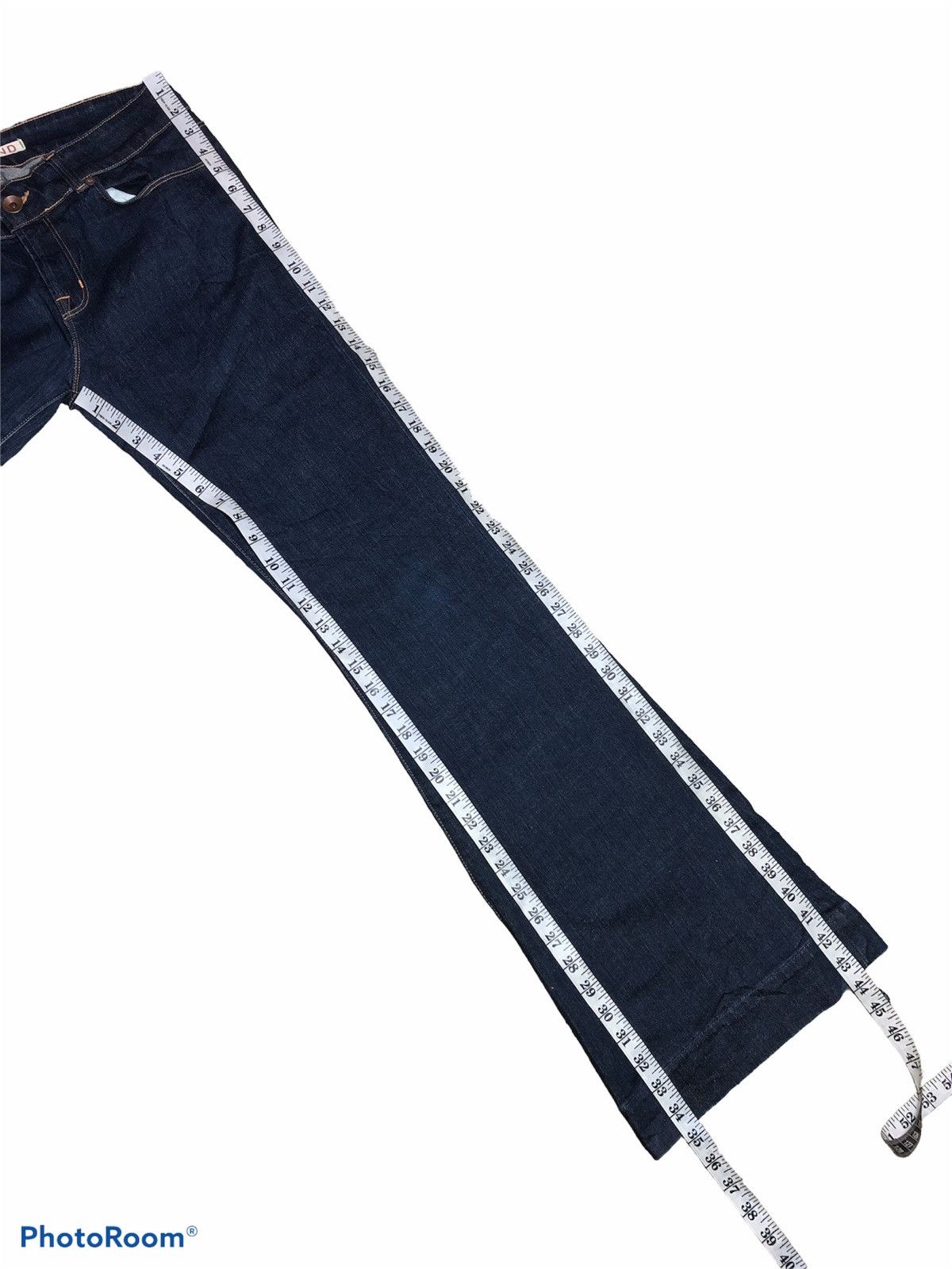 J Brand BELL BOTTOM FLARE STRECTHABLE DENIM BY J BRAND Size 32" / US 10 / IT 46 - 9 Thumbnail