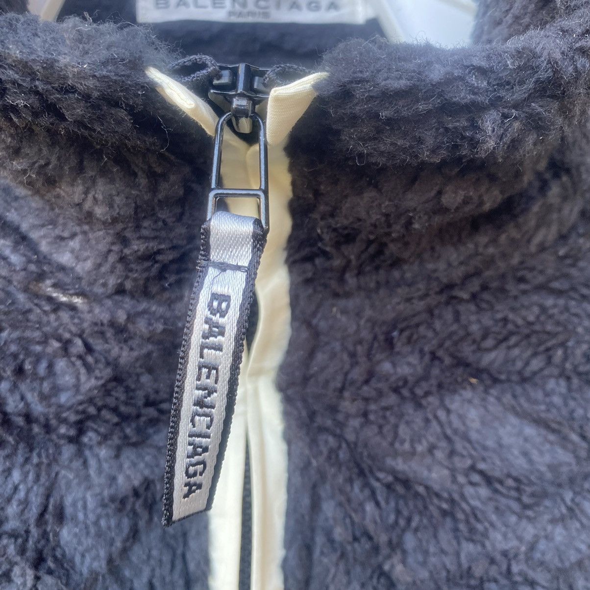 Balenciaga Balenciaga half zipper Size US L / EU 52-54 / 3 - 5 Thumbnail