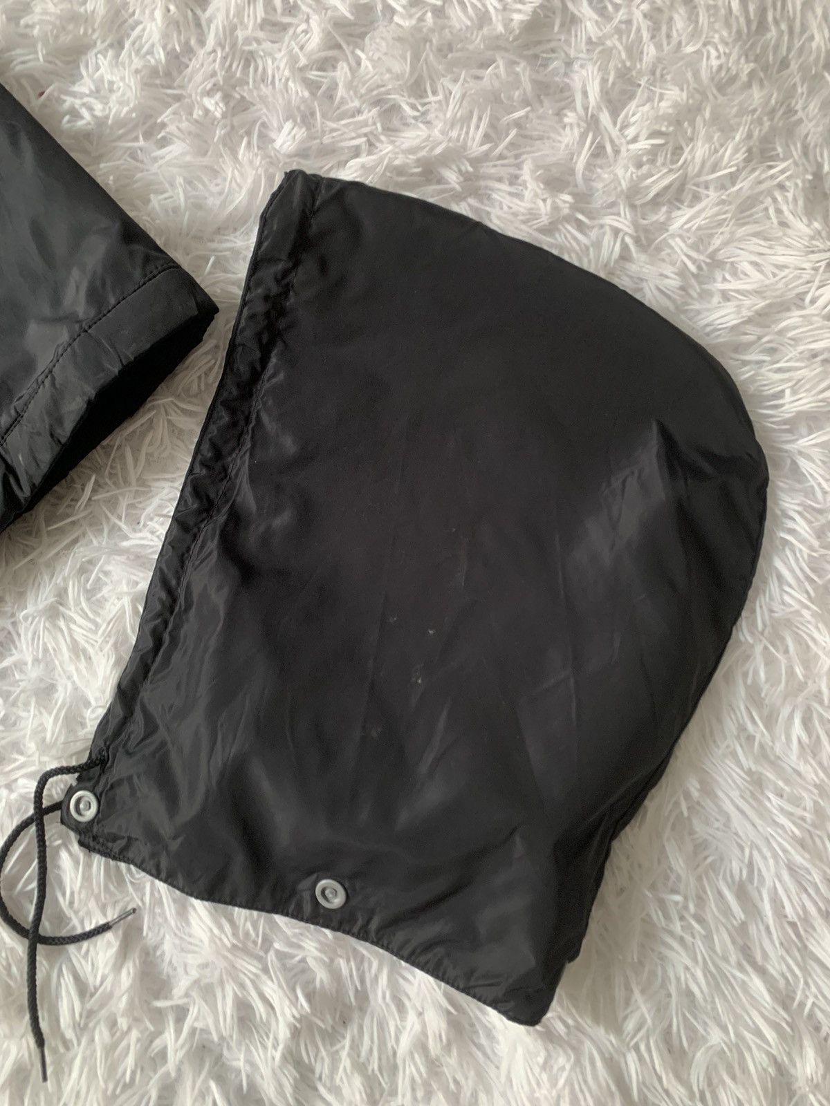 Nike Vintage Nike Big Swoosh Embroidered Down Jacket 00s Size US L / EU 52-54 / 3 - 18 Thumbnail