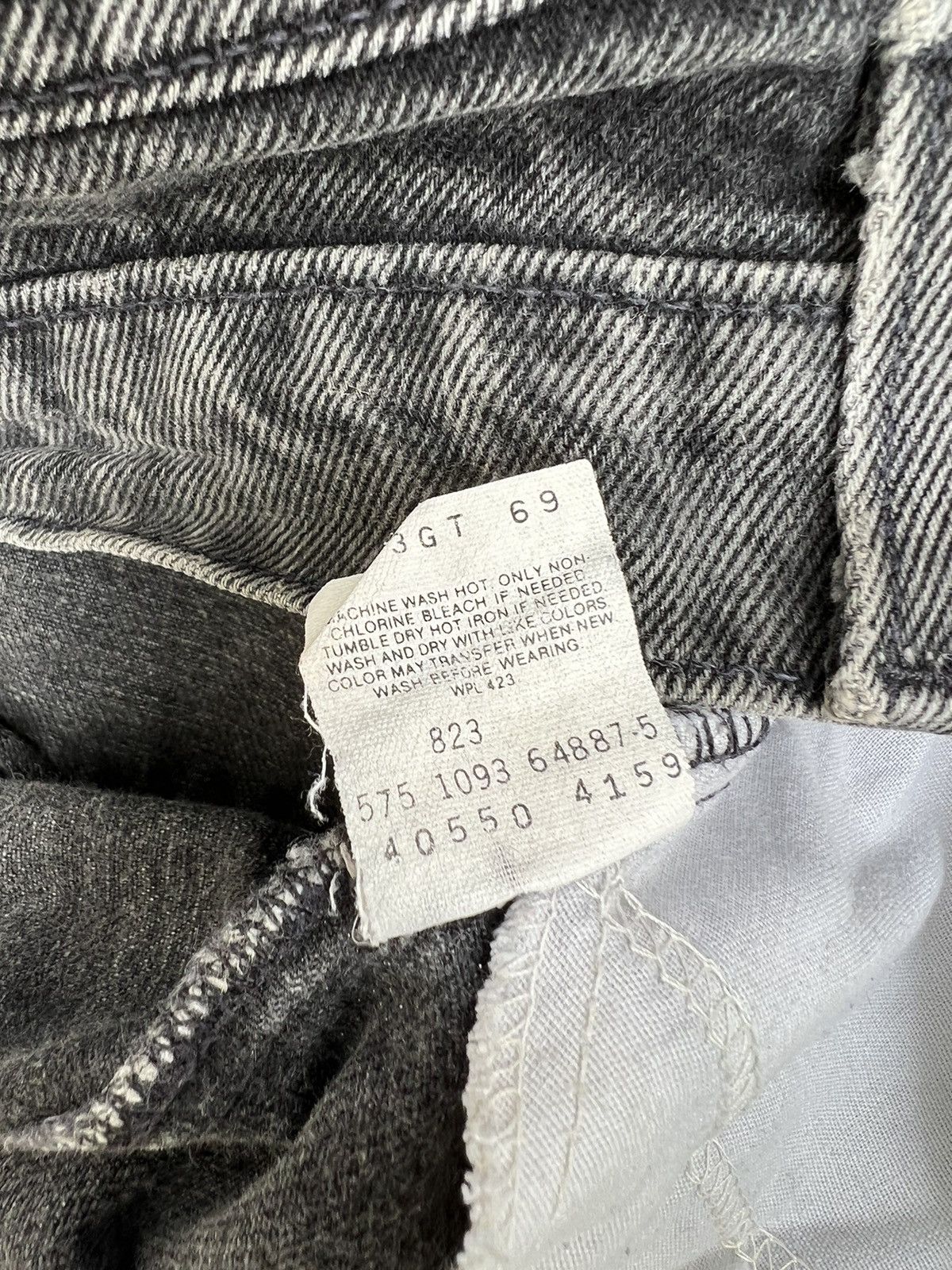 Levi's 1993 Levi’s 550 Orange Tab Sun Fade Black Denim Baggy Jeans Size US 34 / EU 50 - 24 Thumbnail
