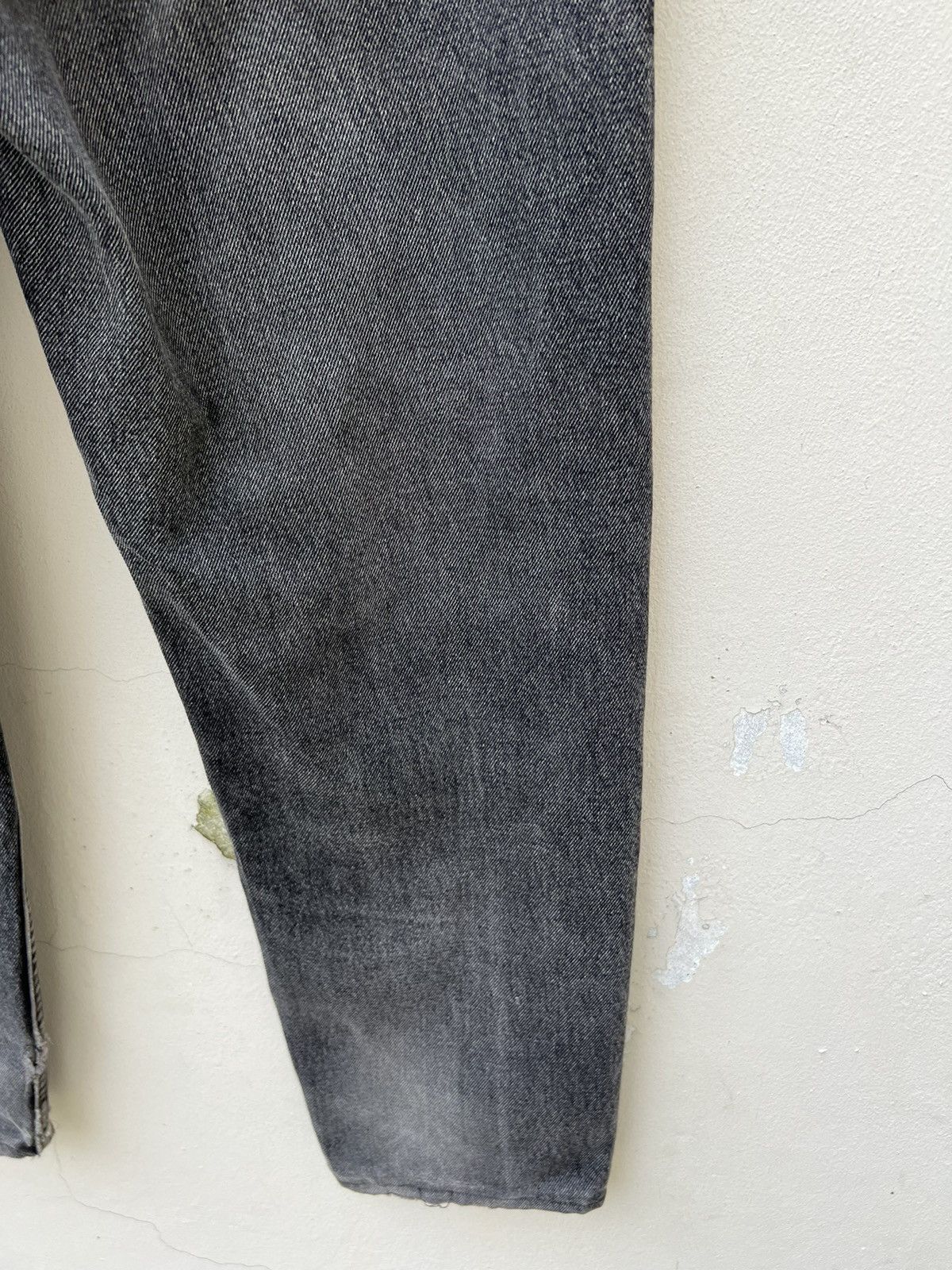 Levi's 1993 Levi’s 550 Orange Tab Sun Fade Black Denim Baggy Jeans Size US 34 / EU 50 - 21 Thumbnail
