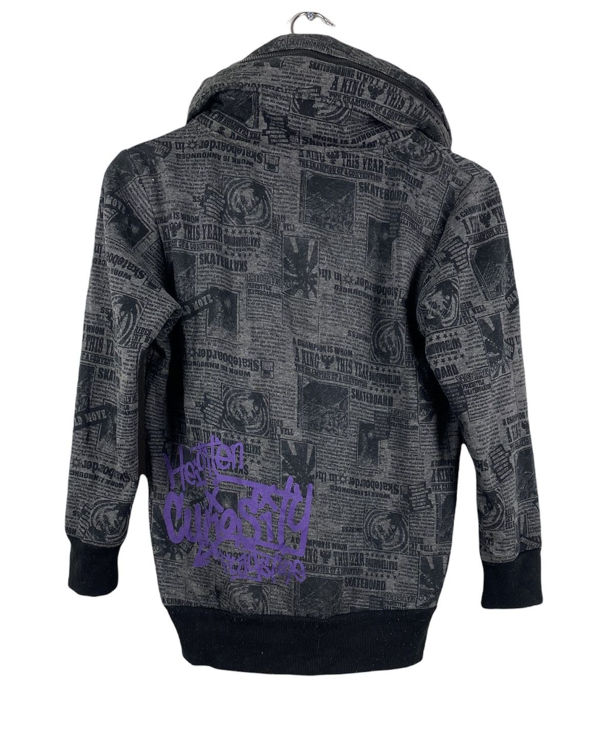 Girl Skateboards Vtg FullPrint Heighten Curiosity with Hidden Hoodie Sweater Size US S / EU 44-46 / 1 - 8 Thumbnail