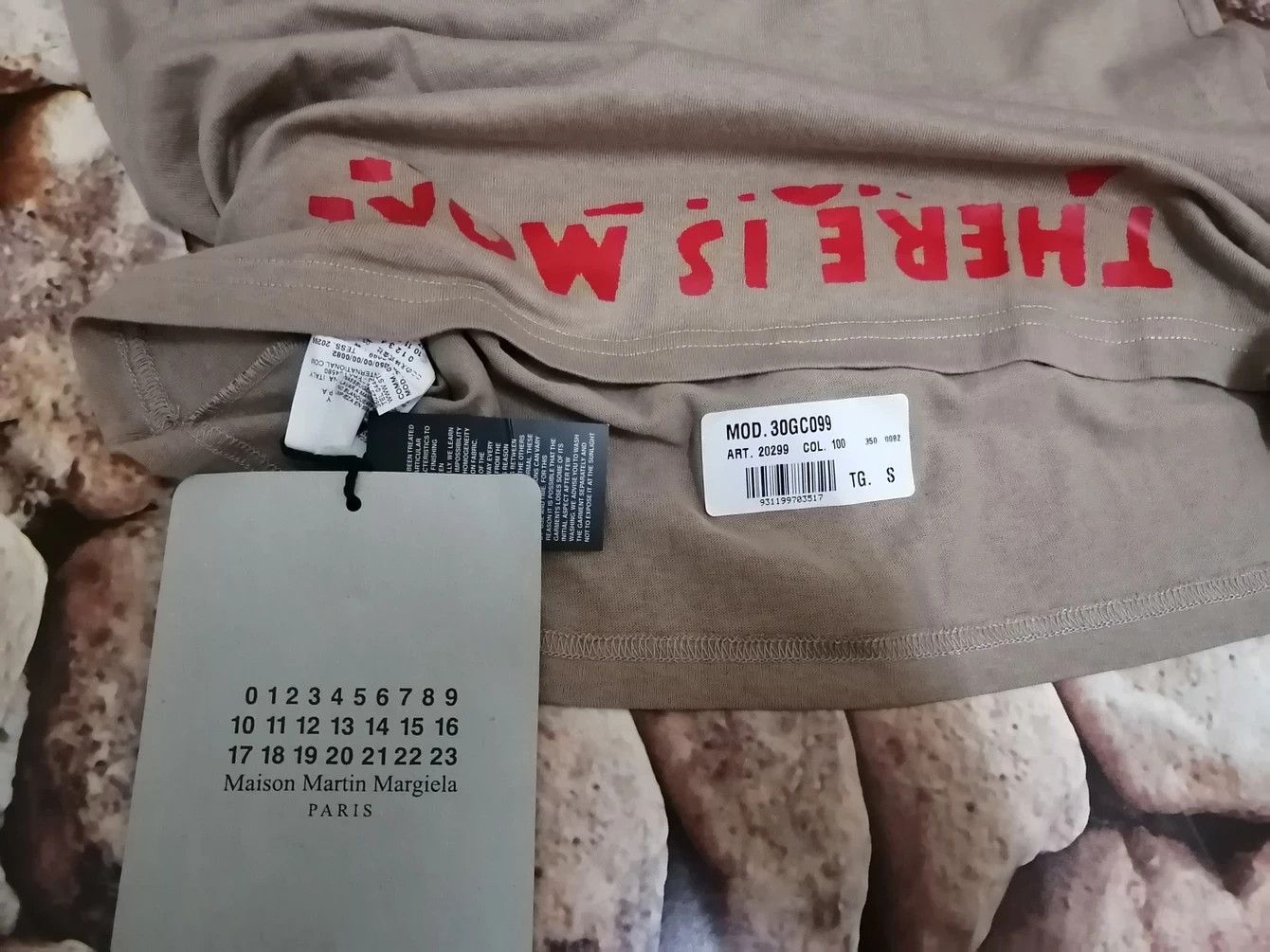Maison Margiela Maison Margiela Charity Aids T shirt with tag Size US S / EU 44-46 / 1 - 4 Thumbnail