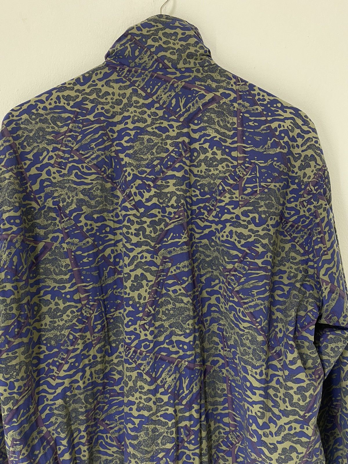 The North Face The North Face Light Jacket Abstract Art Design Size US M / EU 48-50 / 2 - 6 Thumbnail