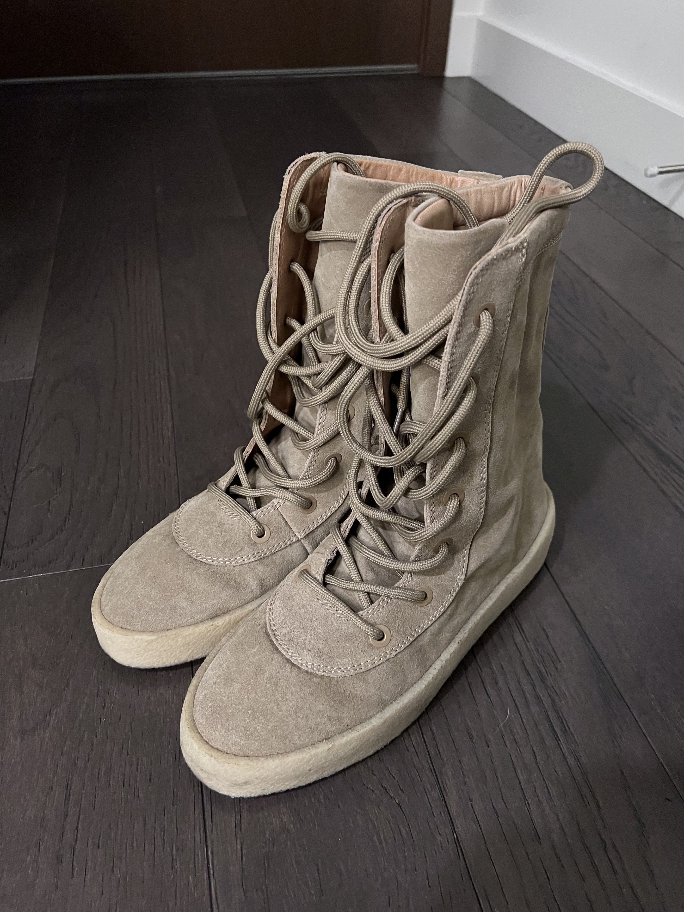 yeezy taupe blue on feet