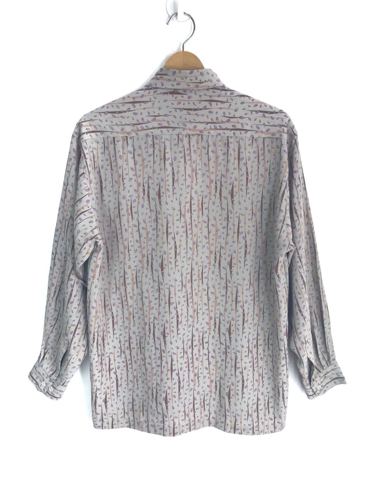 20471120 Japanese Brand ATTAIN CLUB Made In Japan Rayon Abstracts Size US M / EU 48-50 / 2 - 6 Thumbnail