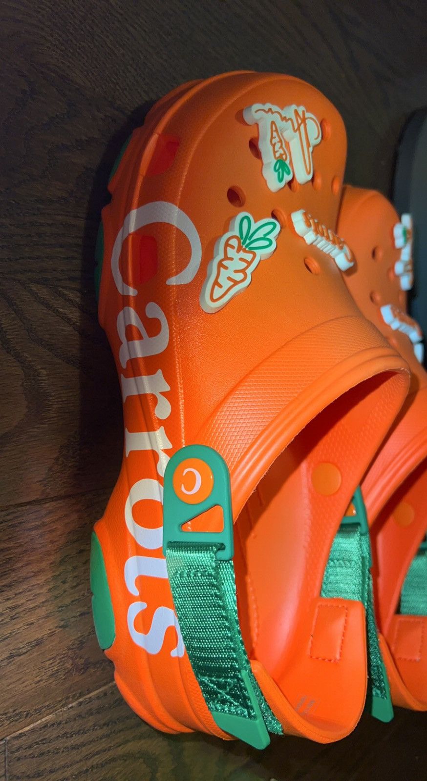 Carrots by Anwar Carrots × Crocs × Vintage Anwar Carrots x Crocs Size US 10 / EU 43 - 4 Thumbnail