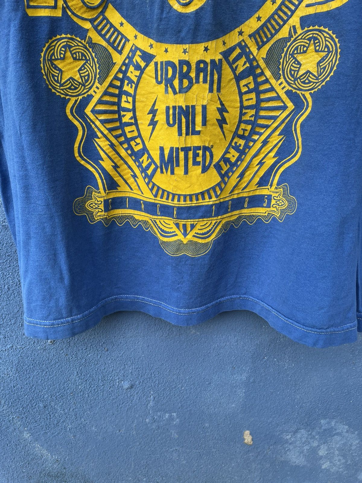 Band Tees Vintage Rock Stars Urban Unlimited Tee x Rock Tees Size US XL / EU 56 / 4 - 5 Thumbnail