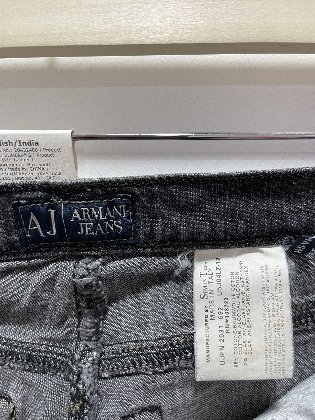 Armani ITALIAN AJ ARMANI DISTRESSED JEANS Size 25" / US 0 / IT 36 - 15 Thumbnail