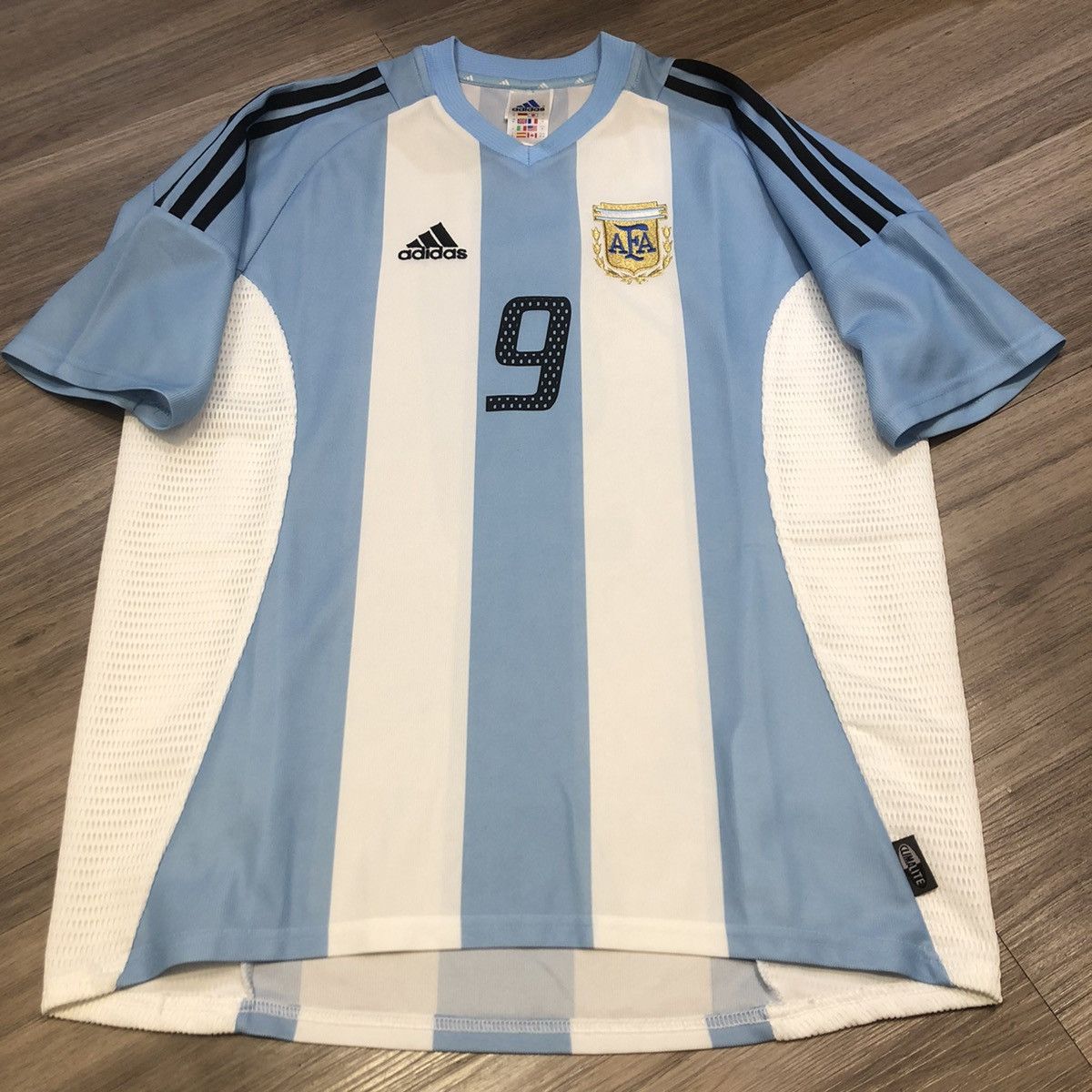 Adidas Argentina World Cup 2002 home shirt #9 Batistuta | Grailed