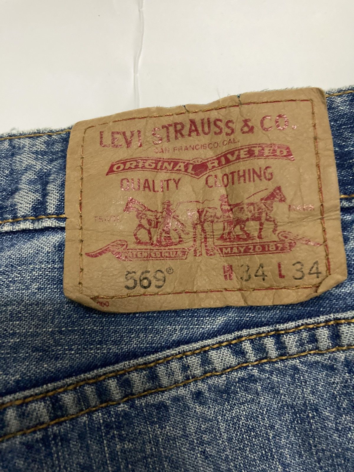 Levi's Levis 569 Loose Straight Fit Custom Distressed Jeans Size US 34 / EU 50 - 8 Thumbnail