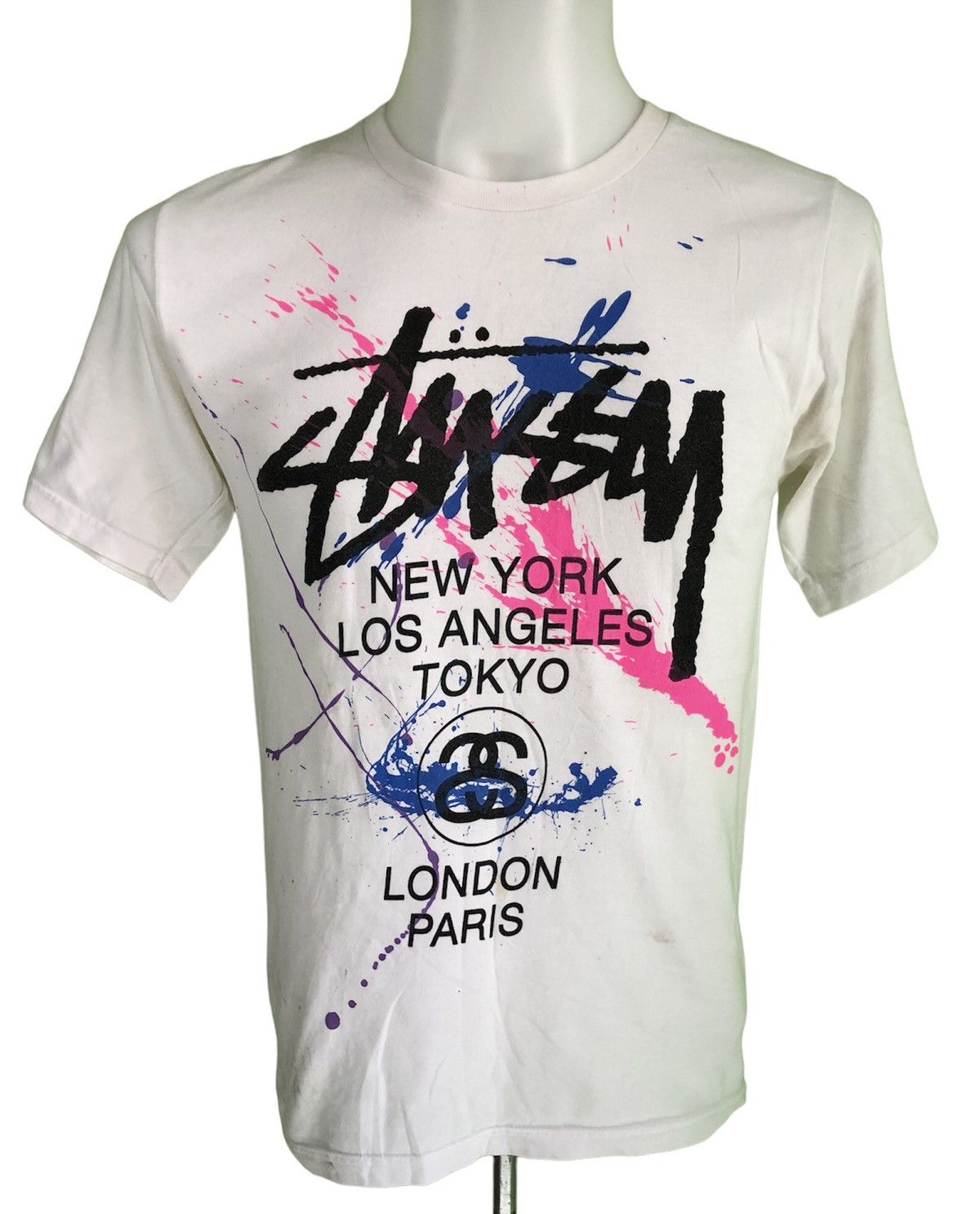 Stussy t-shirt abstract design and name of big city