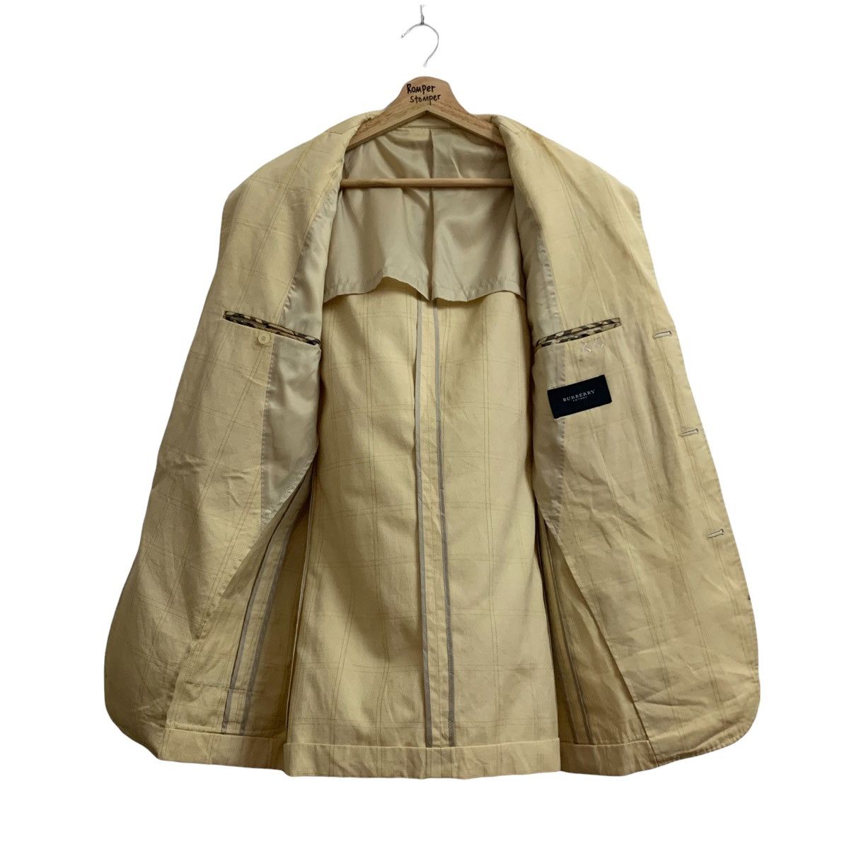 Burberry Burberry London Plaids Button Light Jacket Size US M / EU 48-50 / 2 - 7 Thumbnail