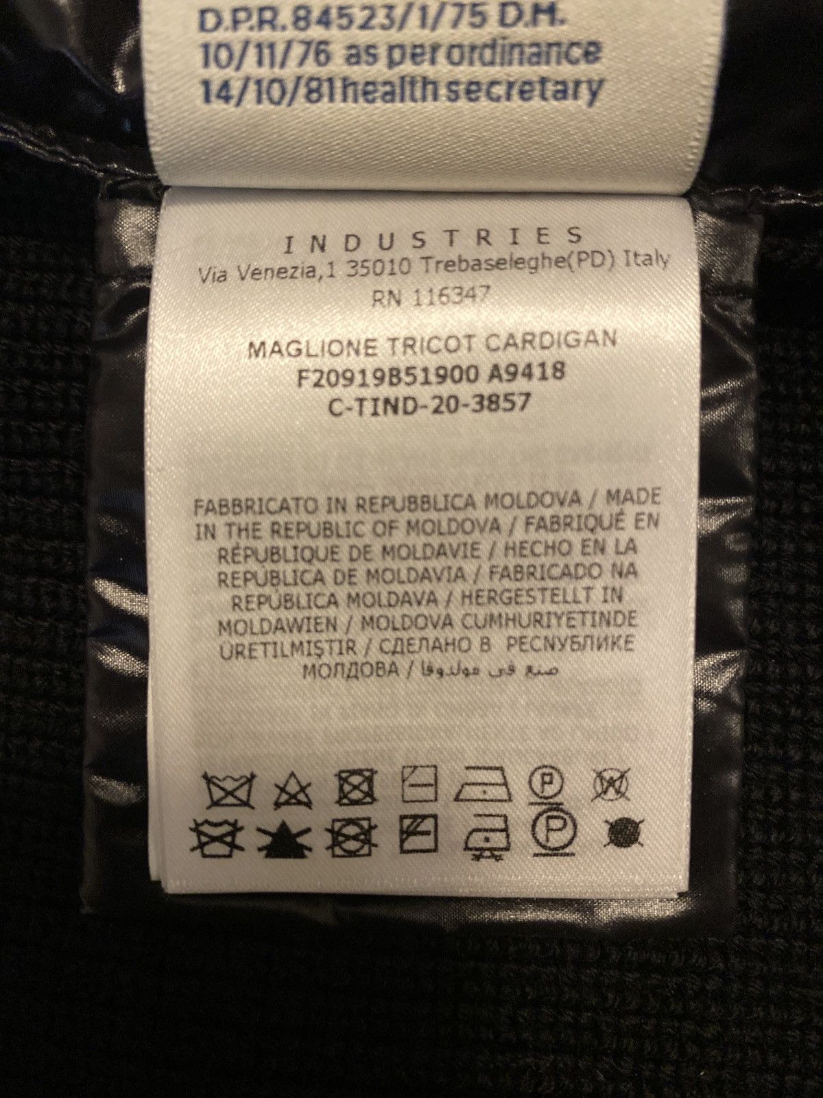 Moncler Band New Moncler Size US M / EU 48-50 / 2 - 6 Thumbnail