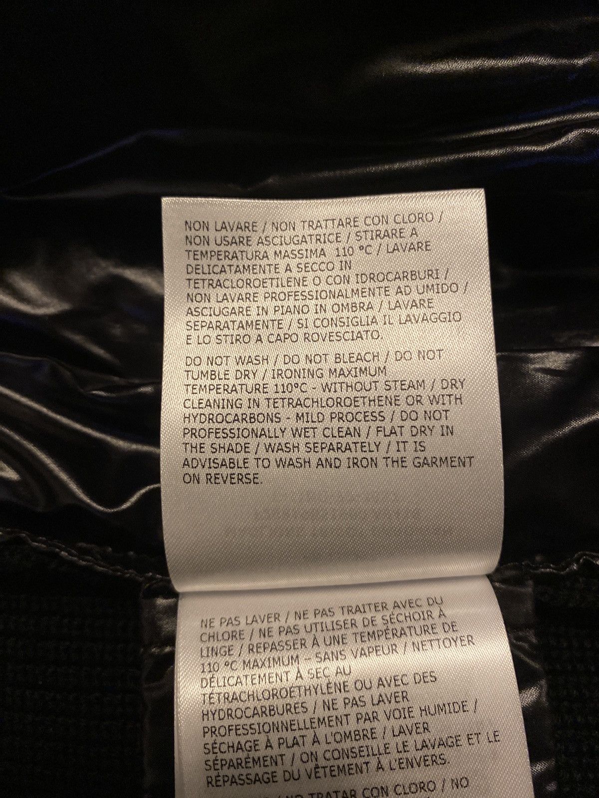Moncler Band New Moncler Size US M / EU 48-50 / 2 - 7 Thumbnail