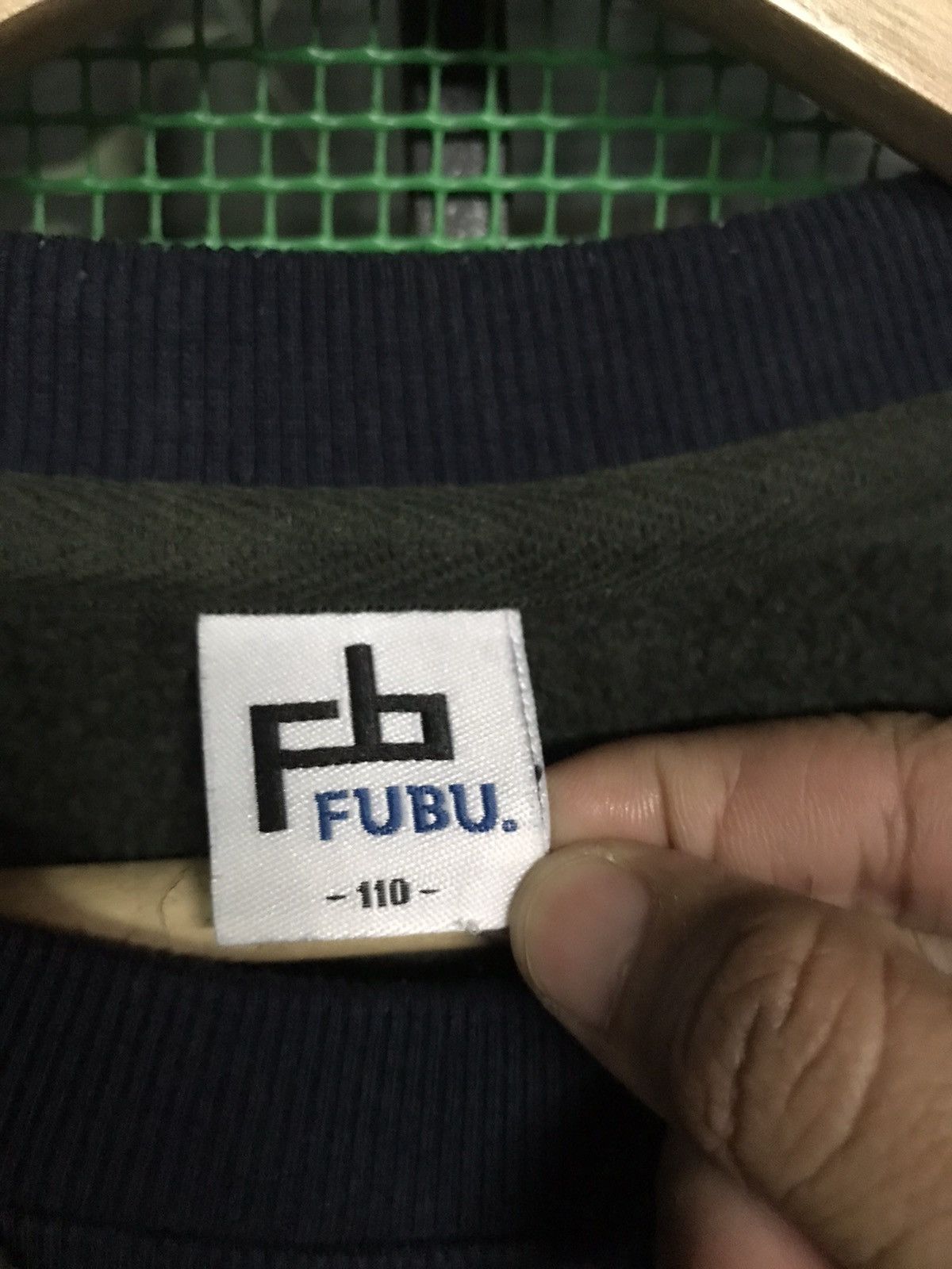 Fubu Fubu Sweatshirt Crewneck Small Logo Pullover Size US L / EU 52-54 / 3 - 4 Thumbnail