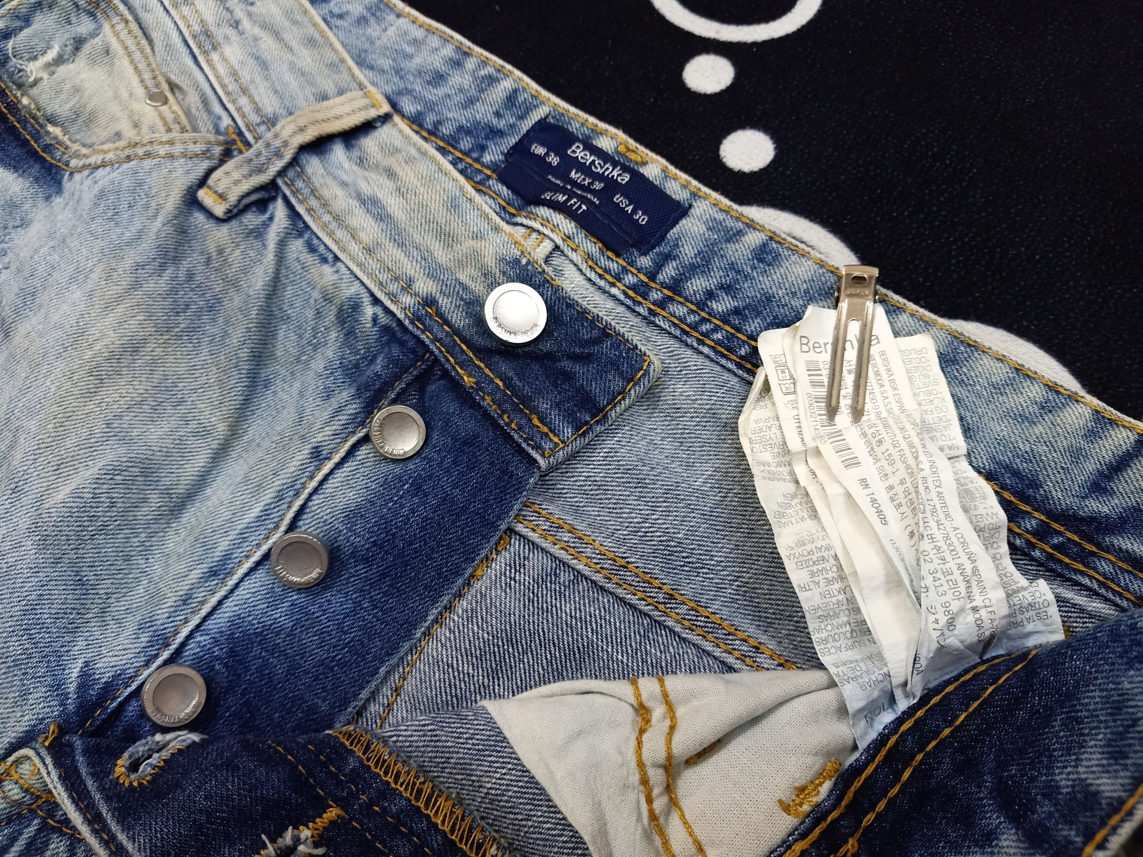 Bershka BERSHKA Distressed Patches Denim Jeans Pant Size US 32 / EU 48 - 9 Thumbnail
