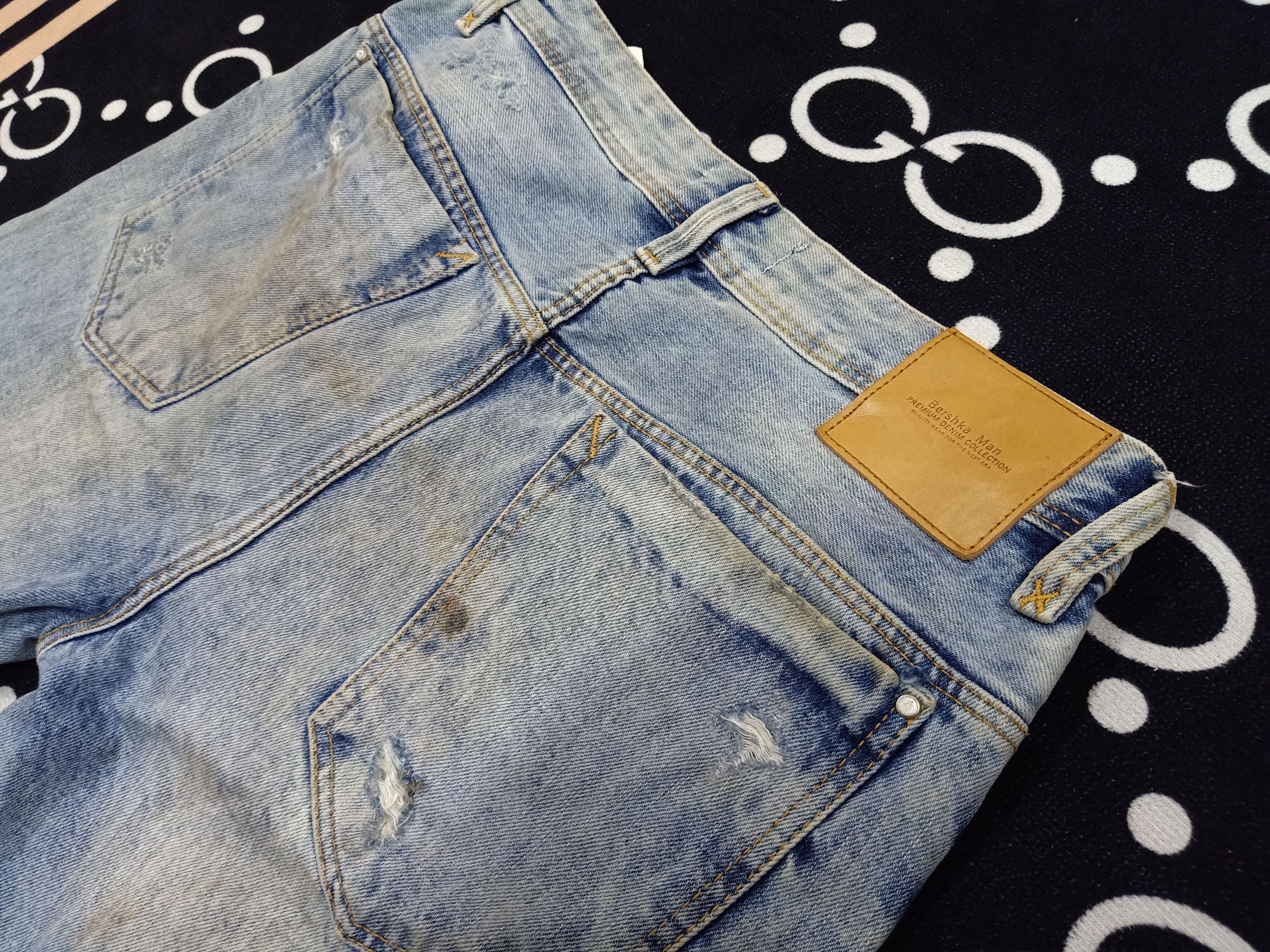 Bershka BERSHKA Distressed Patches Denim Jeans Pant Size US 32 / EU 48 - 7 Thumbnail