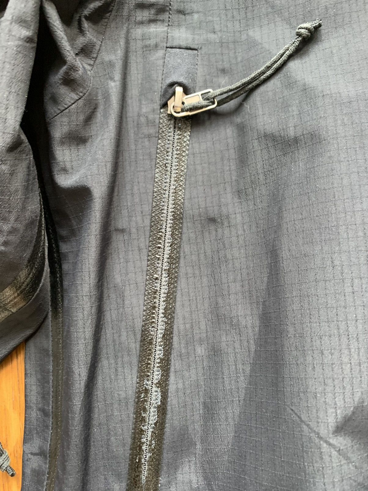 Goretex Black MEC Goretex Shell Jacket Veilance Rain Coat Small Size US S / EU 44-46 / 1 - 15 Thumbnail