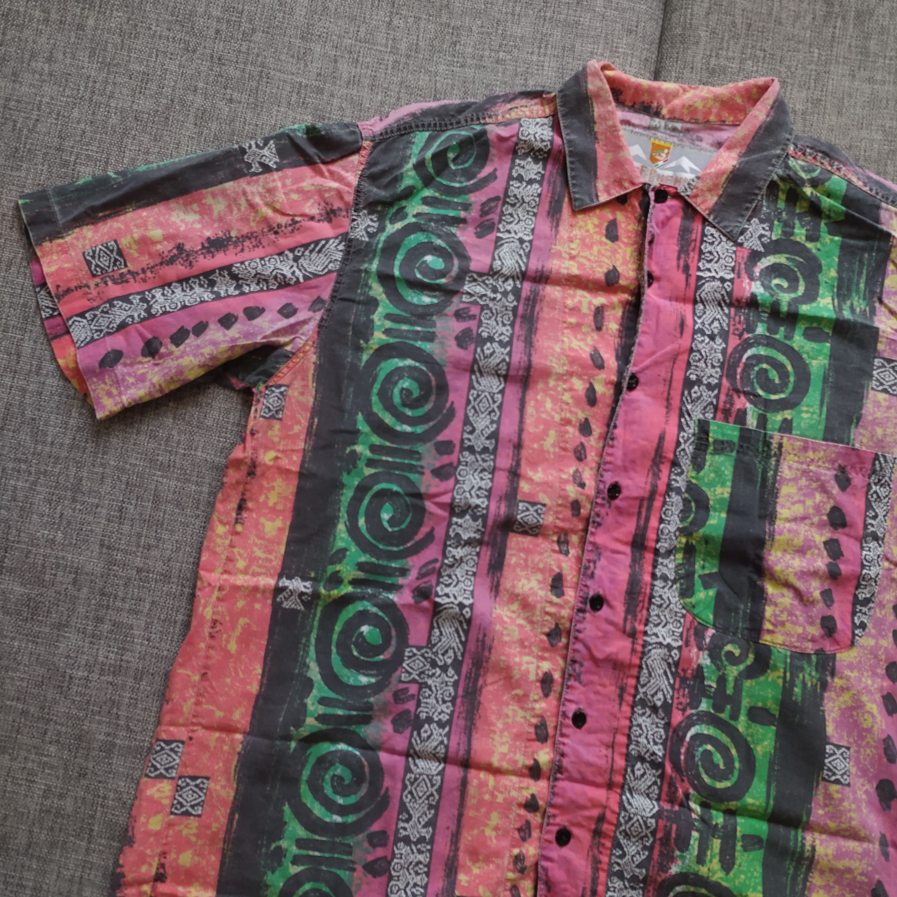 Other Vintage Y2K Hawaiian style Camp collar Aloha Art Shirt Size US L / EU 52-54 / 3 - 2 Thumbnail