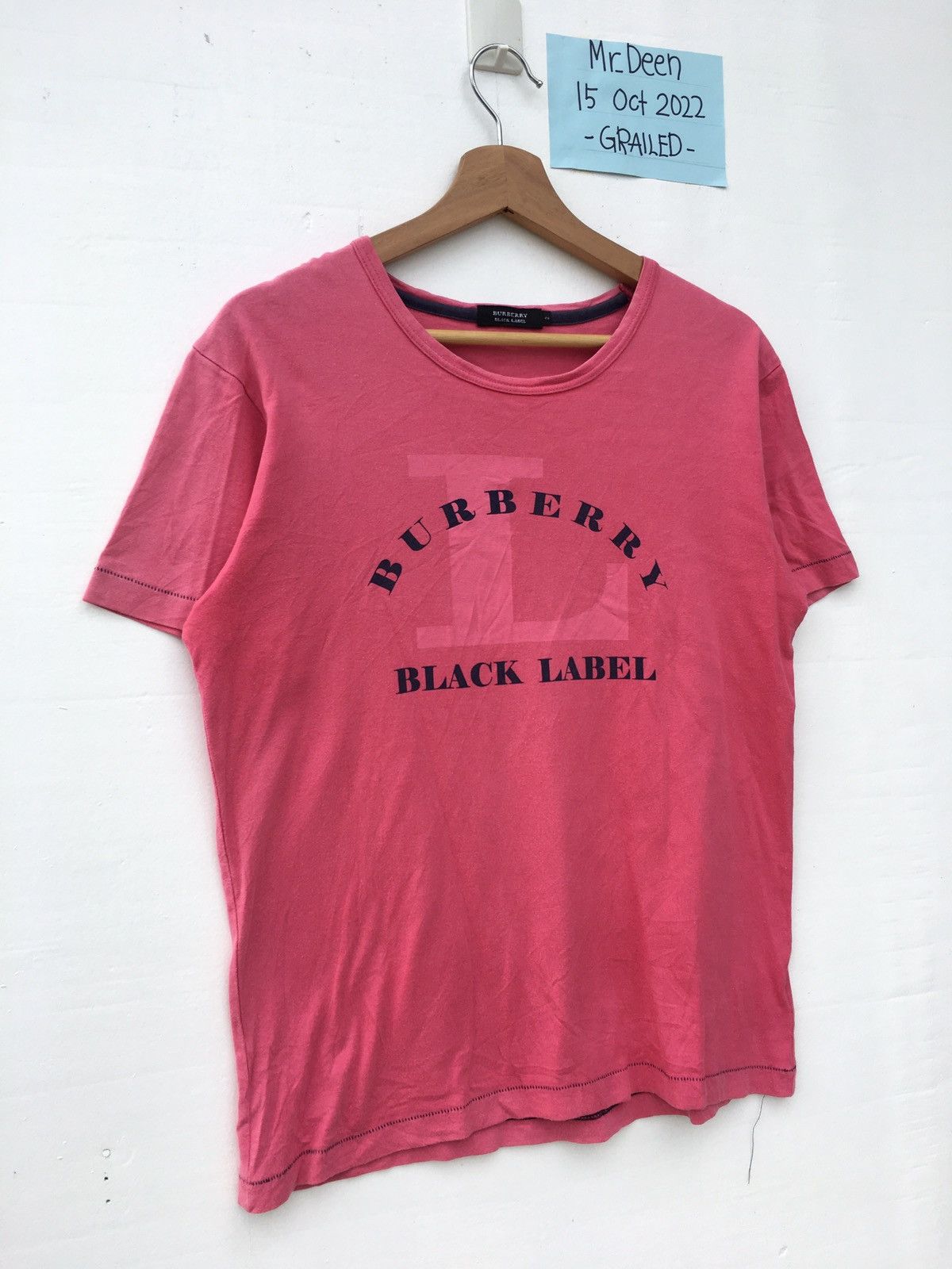 Burberry Rare Vintage Burberry Spellout Tshirt Size US M / EU 48-50 / 2 - 3 Thumbnail