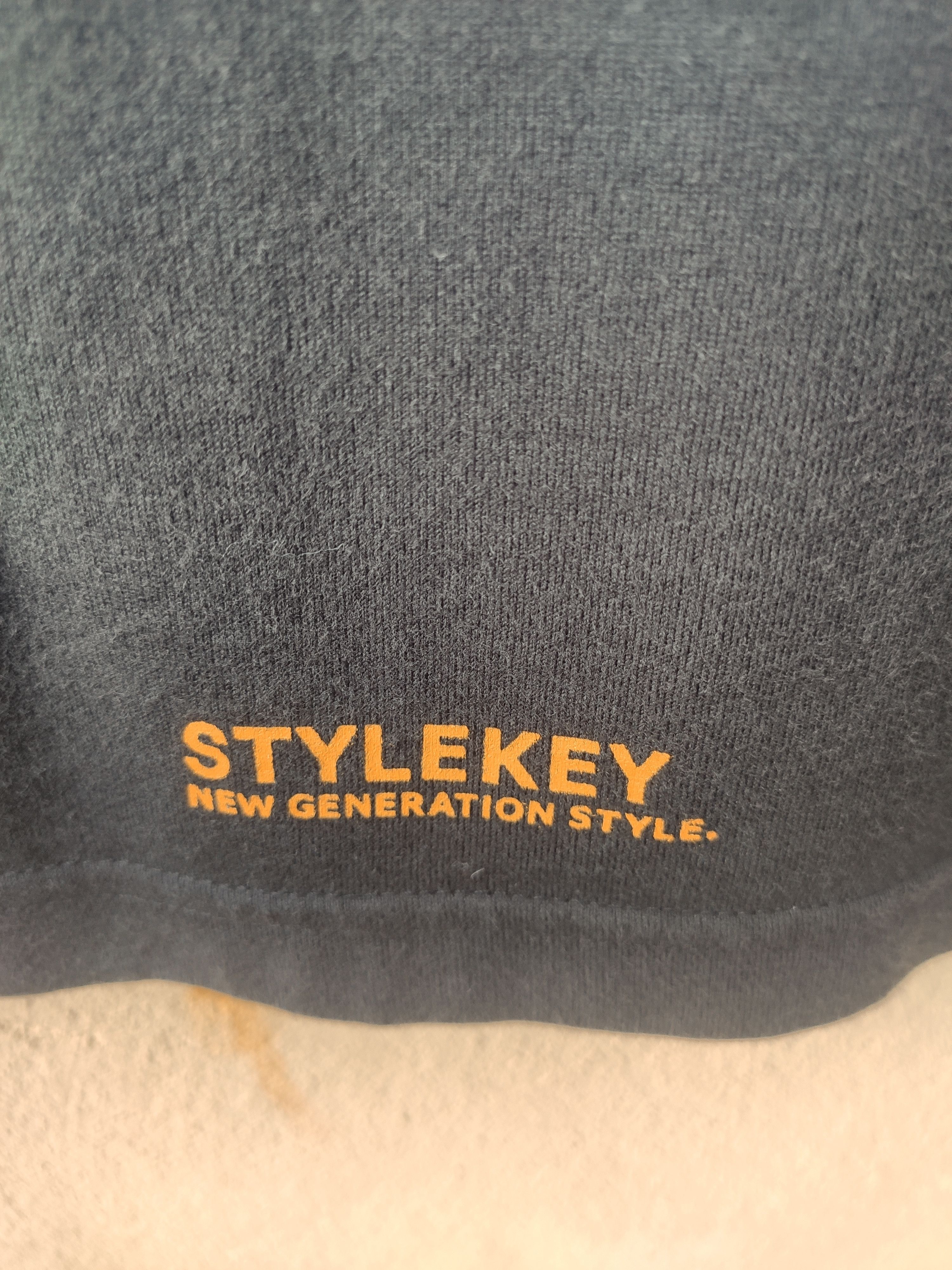 Japanese Brand Stylekey t shirt Size US L / EU 52-54 / 3 - 5 Thumbnail