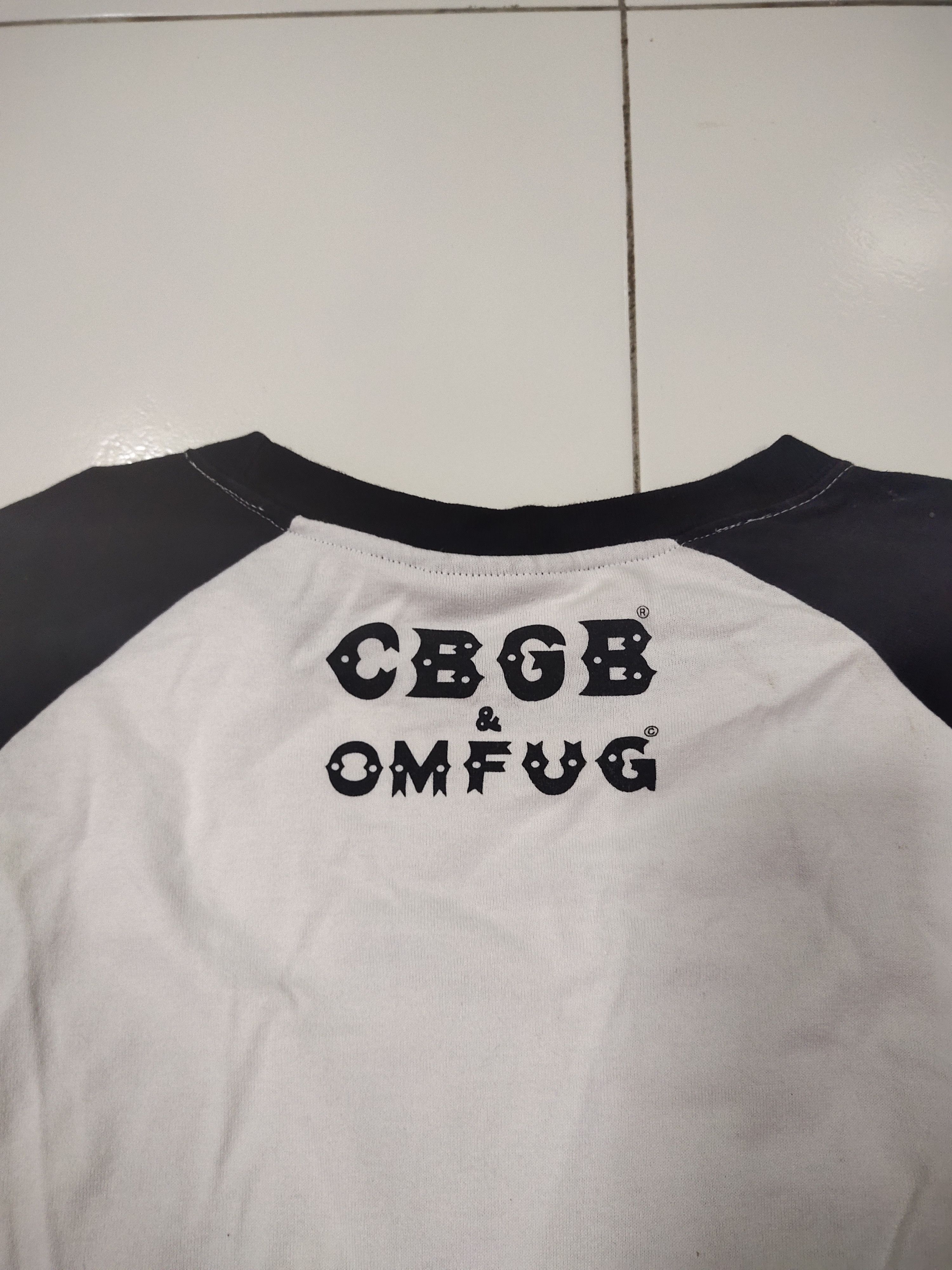 Band Tees CBGB OMFUG 3QUARTER T-SHIRT Size US L / EU 52-54 / 3 - 3 Thumbnail